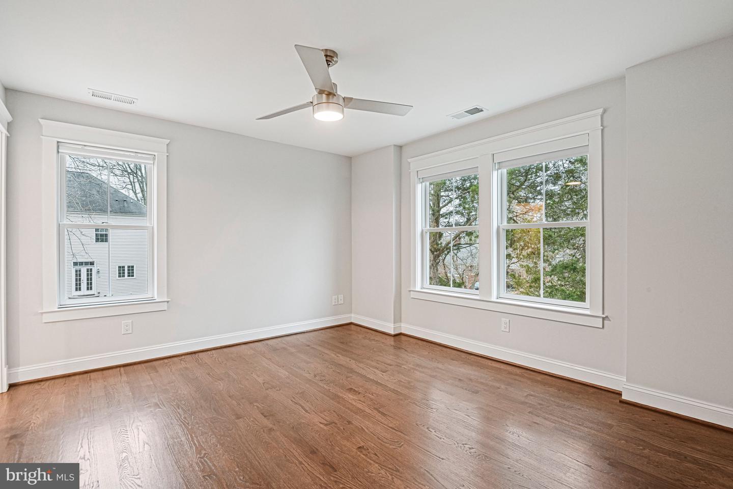 6447 TUCKER AVE, MCLEAN, Virginia 22101, 8 Bedrooms Bedrooms, ,6 BathroomsBathrooms,Residential,For sale,6447 TUCKER AVE,VAFX2288778 MLS # VAFX2288778 6447 TUCKER AVE, MCLEAN, Virginia 22101, 8 Bedrooms Bedrooms, ,6 BathroomsBathrooms,Residential,For sale,6447 TUCKER AVE,VAFX2288778 MLS # VAFX2288778