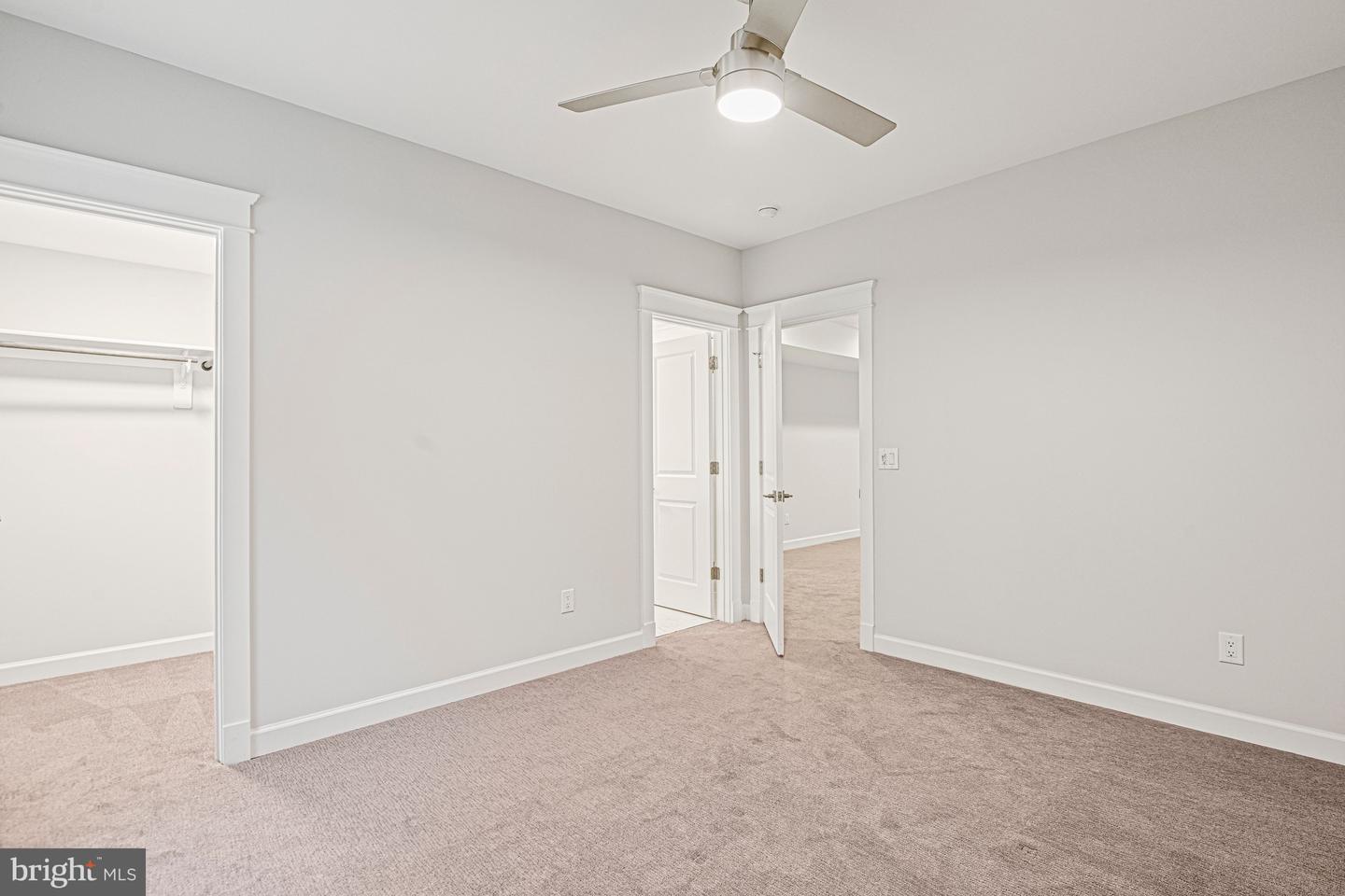 6447 TUCKER AVE, MCLEAN, Virginia 22101, 8 Bedrooms Bedrooms, ,6 BathroomsBathrooms,Residential,For sale,6447 TUCKER AVE,VAFX2288778 MLS # VAFX2288778 6447 TUCKER AVE, MCLEAN, Virginia 22101, 8 Bedrooms Bedrooms, ,6 BathroomsBathrooms,Residential,For sale,6447 TUCKER AVE,VAFX2288778 MLS # VAFX2288778