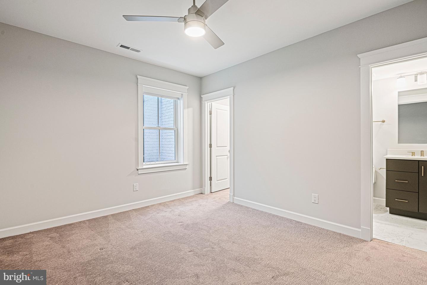 6447 TUCKER AVE, MCLEAN, Virginia 22101, 8 Bedrooms Bedrooms, ,6 BathroomsBathrooms,Residential,For sale,6447 TUCKER AVE,VAFX2288778 MLS # VAFX2288778 6447 TUCKER AVE, MCLEAN, Virginia 22101, 8 Bedrooms Bedrooms, ,6 BathroomsBathrooms,Residential,For sale,6447 TUCKER AVE,VAFX2288778 MLS # VAFX2288778