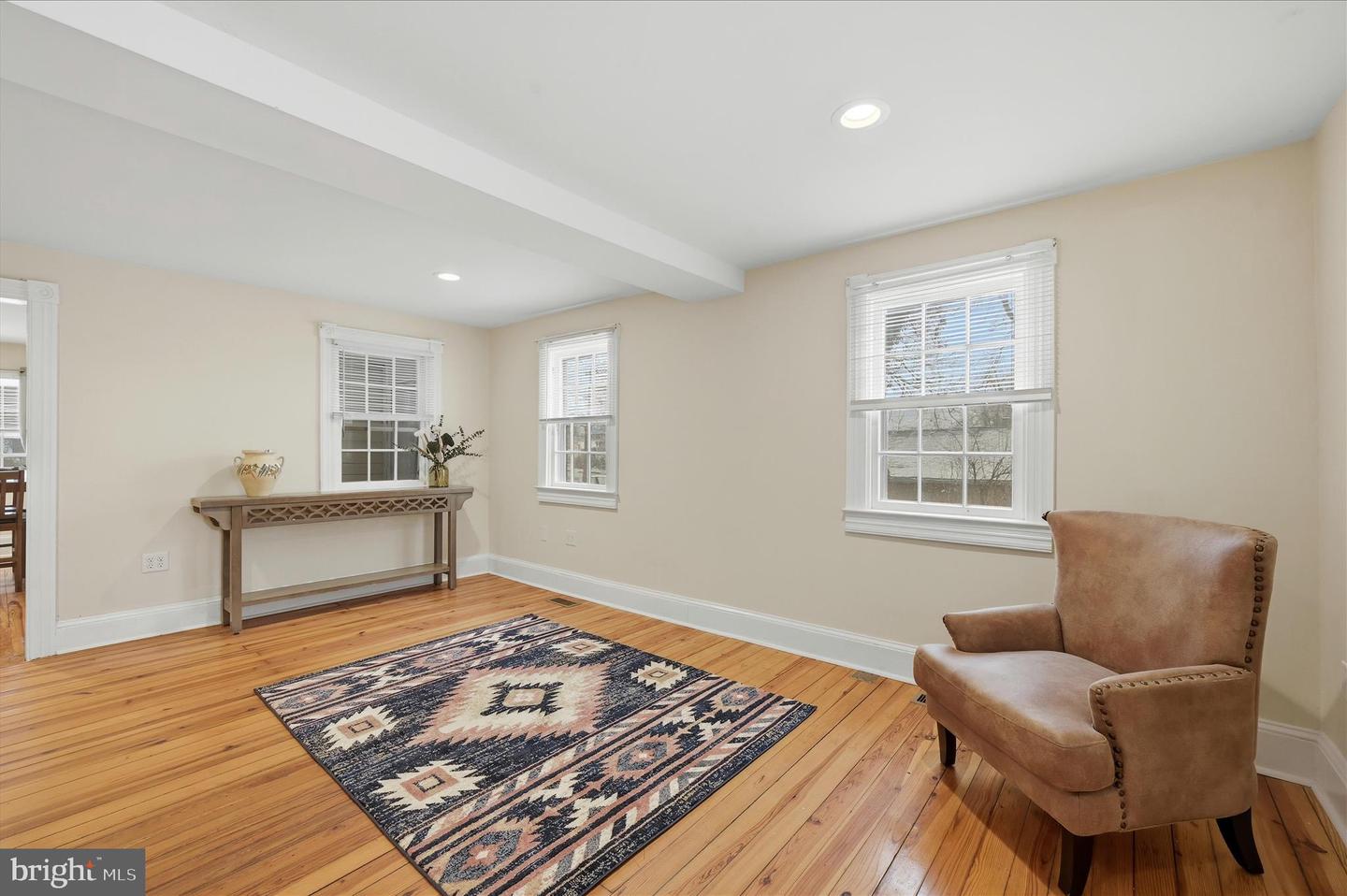 2 W MAIN ST, BOYCE, Virginia 22620, 3 Bedrooms Bedrooms, ,1 BathroomBathrooms,Residential,For sale,2 W MAIN ST,VACL2006500 MLS # VACL2006500