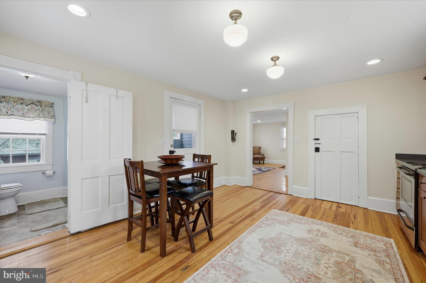 2 W MAIN ST, BOYCE, Virginia 22620, 3 Bedrooms Bedrooms, ,1 BathroomBathrooms,Residential,For sale,2 W MAIN ST,VACL2006500 MLS # VACL2006500