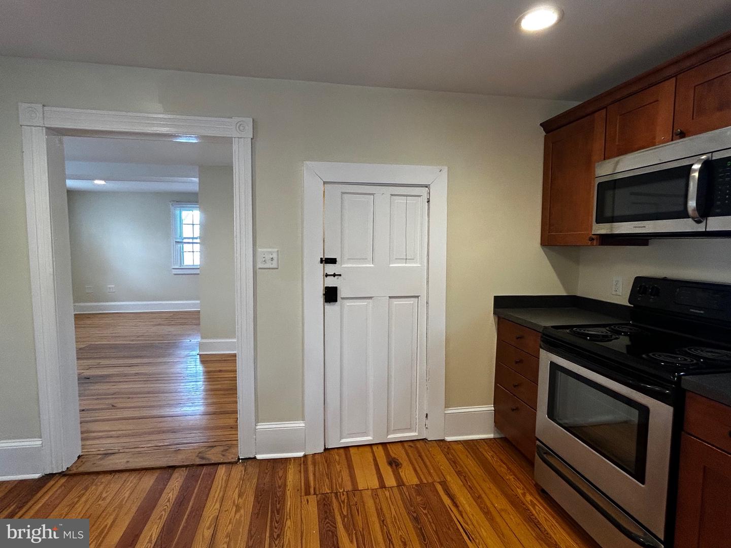 2 W MAIN ST, BOYCE, Virginia 22620, 3 Bedrooms Bedrooms, ,1 BathroomBathrooms,Residential,For sale,2 W MAIN ST,VACL2006500 MLS # VACL2006500