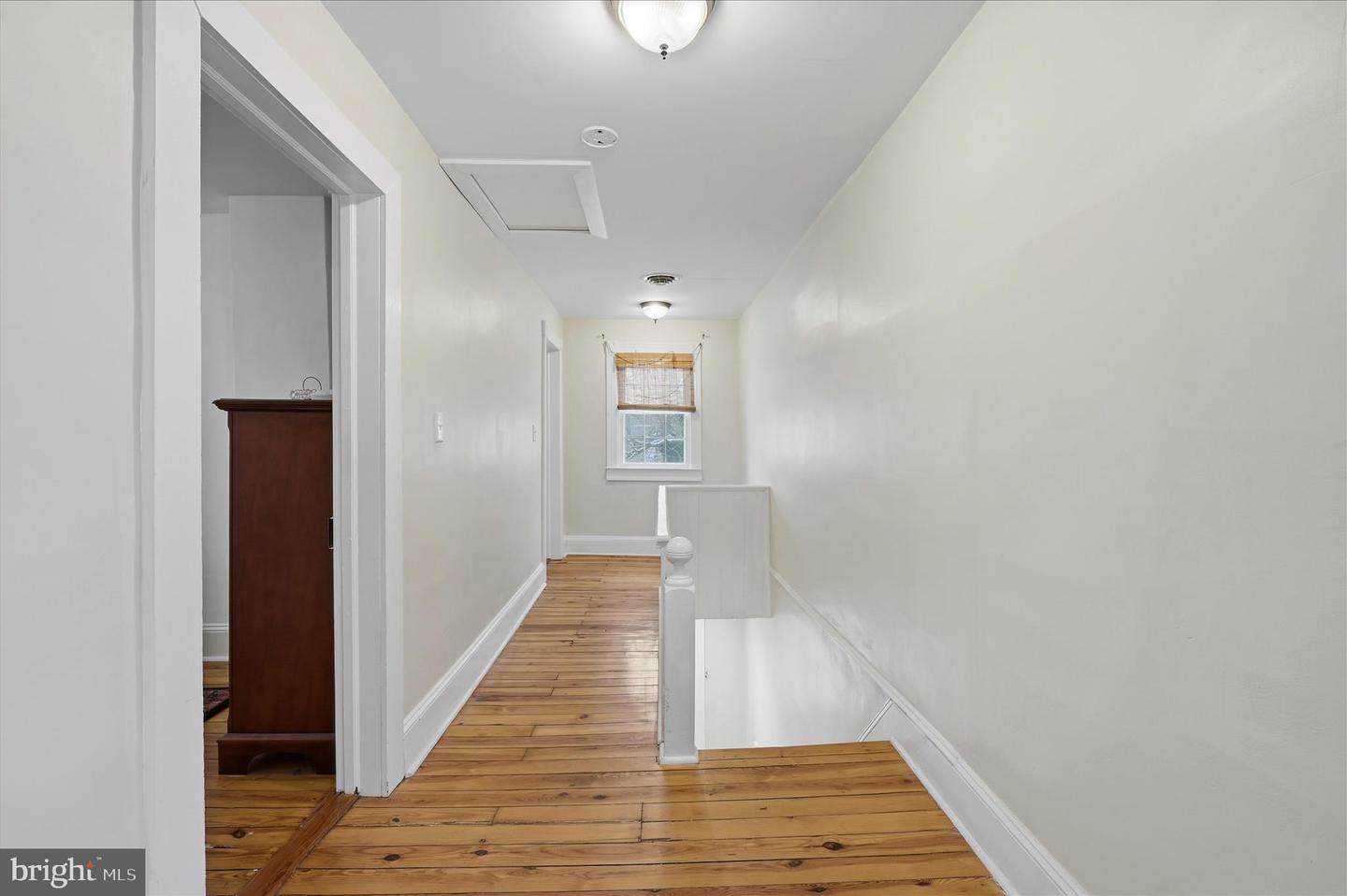 2 W MAIN ST, BOYCE, Virginia 22620, 3 Bedrooms Bedrooms, ,1 BathroomBathrooms,Residential,For sale,2 W MAIN ST,VACL2006500 MLS # VACL2006500