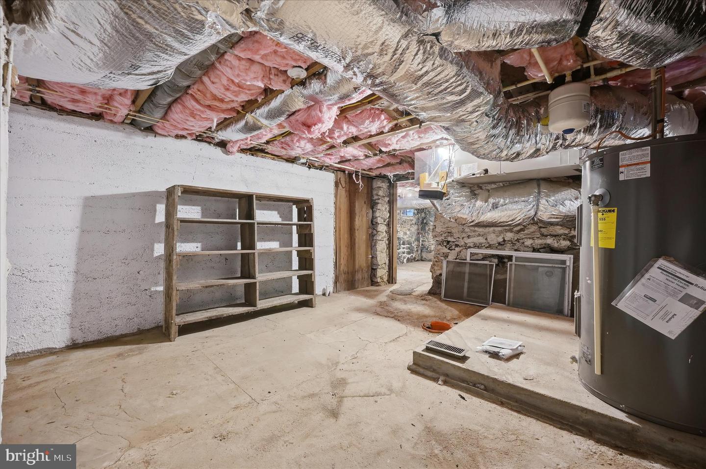 2 W MAIN ST, BOYCE, Virginia 22620, 3 Bedrooms Bedrooms, ,1 BathroomBathrooms,Residential,For sale,2 W MAIN ST,VACL2006500 MLS # VACL2006500