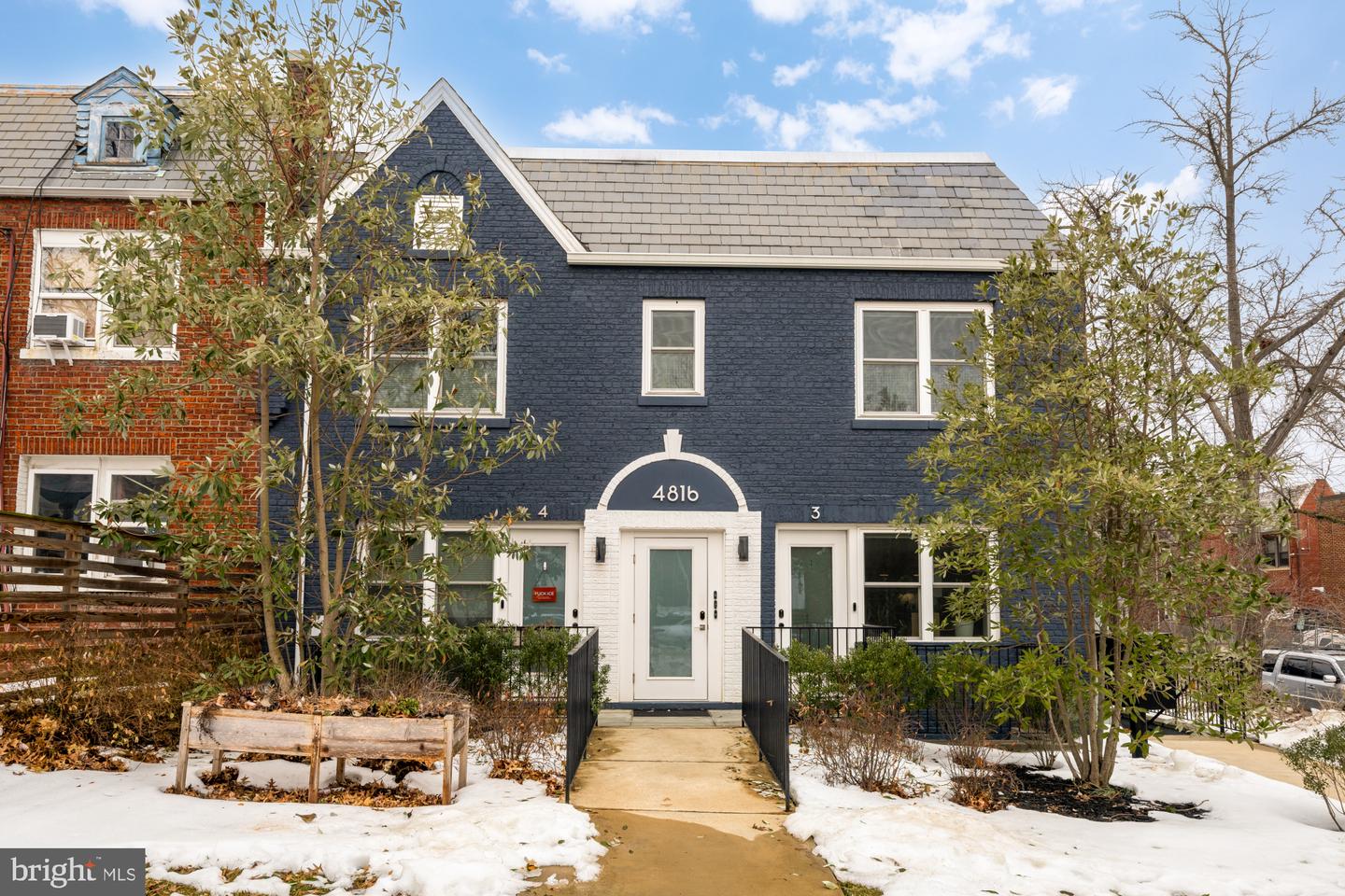 4816 3RD ST NW #2, WASHINGTON, District Of Columbia 20011, 2 Bedrooms Bedrooms, ,2 BathroomsBathrooms,Residential,For sale,4816 3RD ST NW #2,DCDC2245780 MLS # DCDC2245780