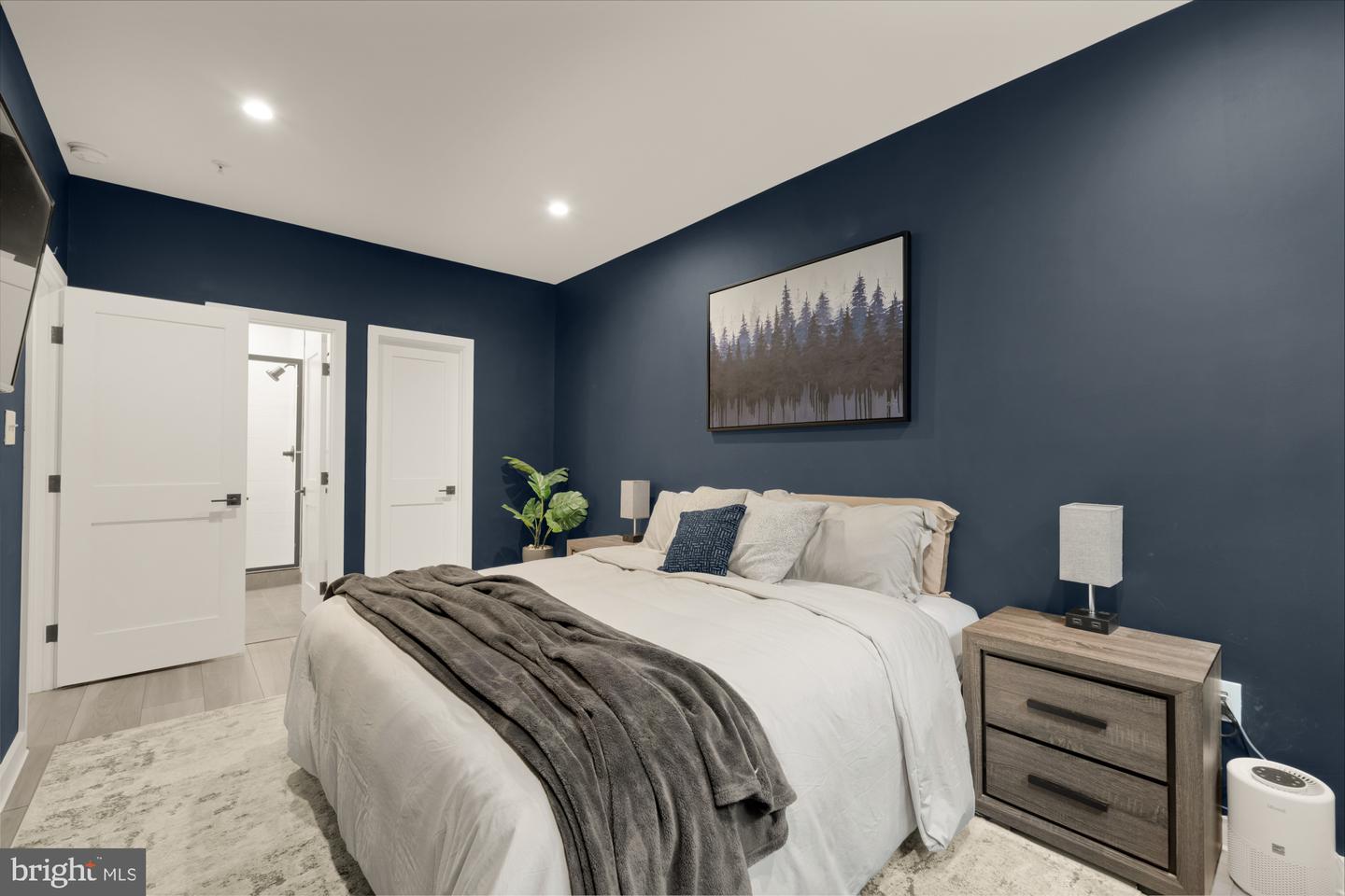 4816 3RD ST NW #2, WASHINGTON, District Of Columbia 20011, 2 Bedrooms Bedrooms, ,2 BathroomsBathrooms,Residential,For sale,4816 3RD ST NW #2,DCDC2245780 MLS # DCDC2245780