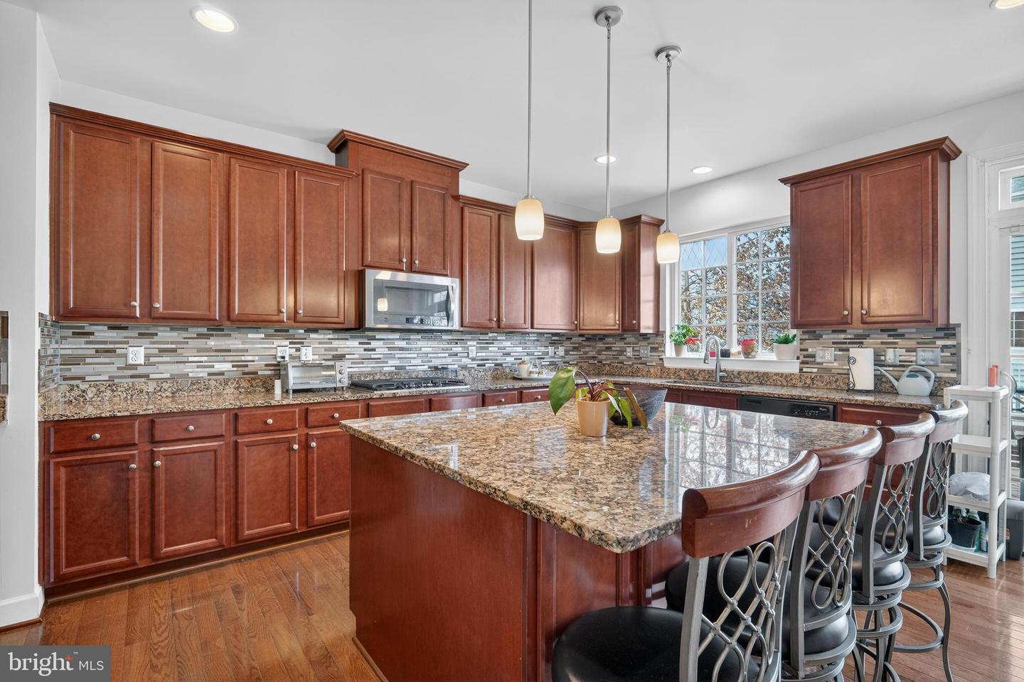 1798 MARFIELD CT, WOODBRIDGE, Virginia 22191, 3 Bedrooms Bedrooms, ,3 BathroomsBathrooms,Residential,For sale,1798 MARFIELD CT,VAPW2113118 MLS # VAPW2113118 1798 MARFIELD CT, WOODBRIDGE, Virginia 22191, 3 Bedrooms Bedrooms, ,3 BathroomsBathrooms,Residential,For sale,1798 MARFIELD CT,VAPW2113118 MLS # VAPW2113118