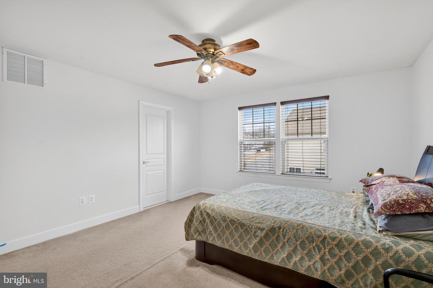 1798 MARFIELD CT, WOODBRIDGE, Virginia 22191, 3 Bedrooms Bedrooms, ,3 BathroomsBathrooms,Residential,For sale,1798 MARFIELD CT,VAPW2113118 MLS # VAPW2113118 1798 MARFIELD CT, WOODBRIDGE, Virginia 22191, 3 Bedrooms Bedrooms, ,3 BathroomsBathrooms,Residential,For sale,1798 MARFIELD CT,VAPW2113118 MLS # VAPW2113118