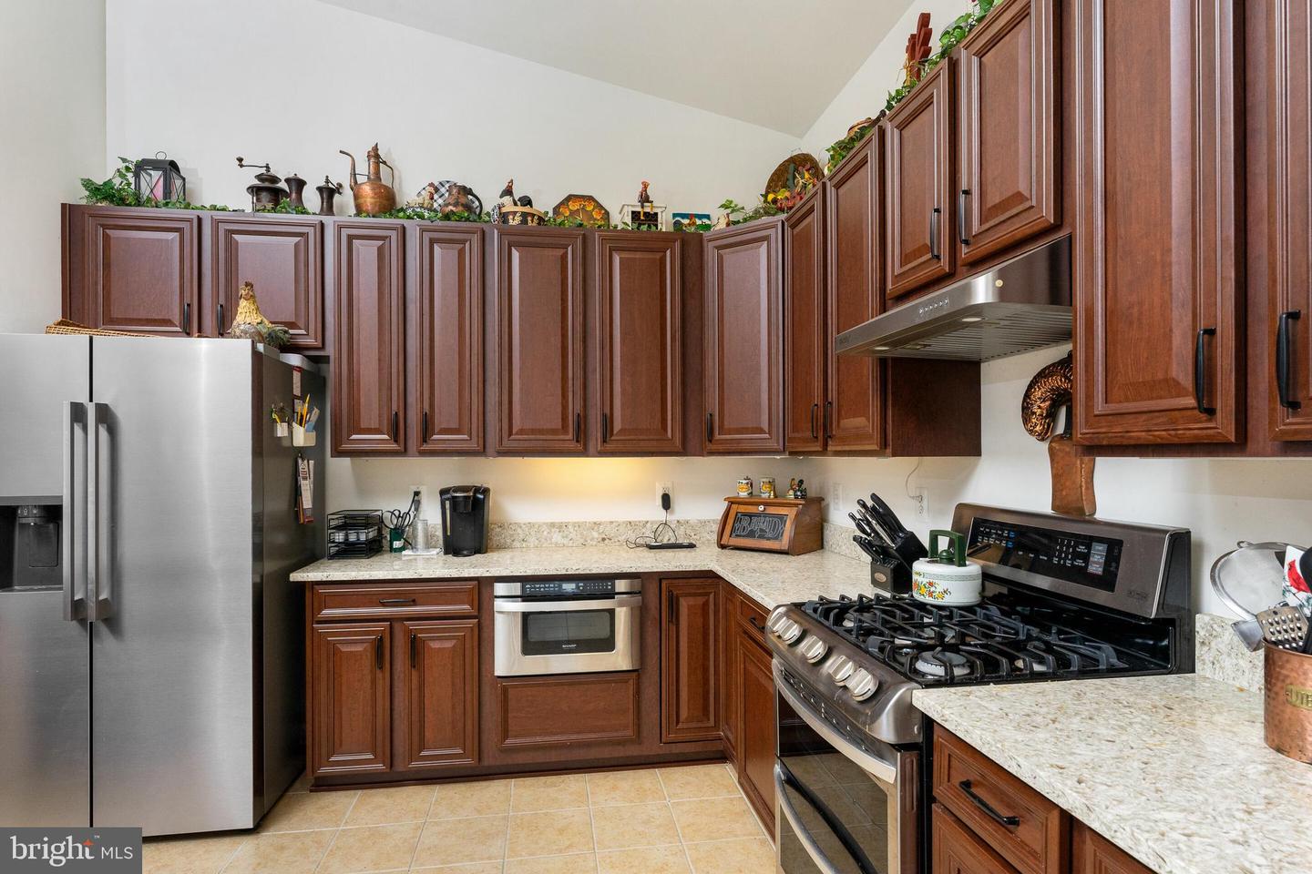 4079 GREAT HARVEST CT, DUMFRIES, Virginia 22025, 3 Bedrooms Bedrooms, ,2 BathroomsBathrooms,Residential,For sale,4079 GREAT HARVEST CT,VAPW2113186 MLS # VAPW2113186