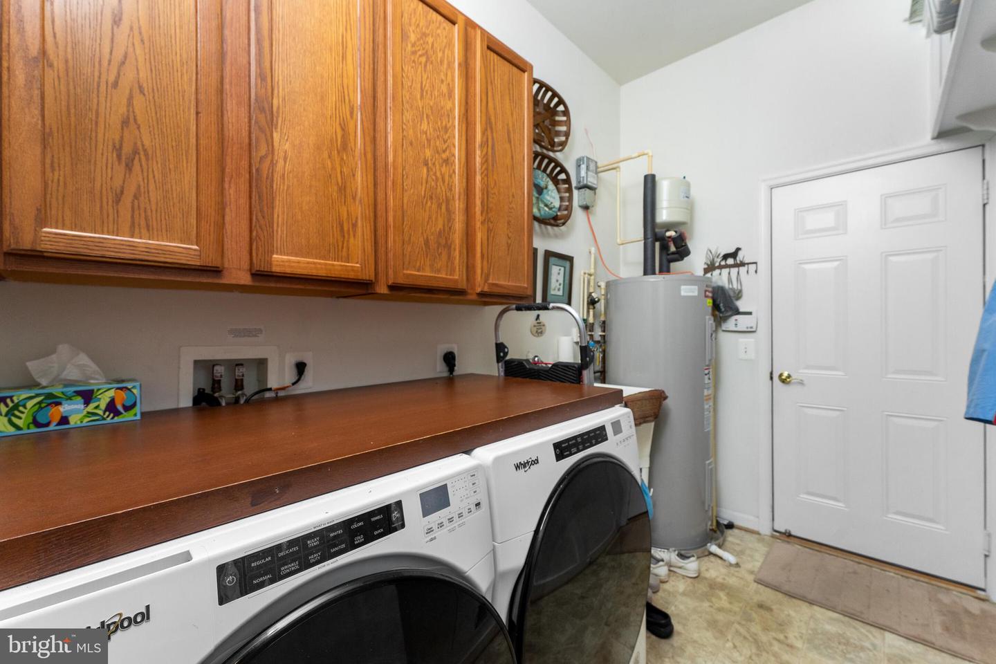 4079 GREAT HARVEST CT, DUMFRIES, Virginia 22025, 3 Bedrooms Bedrooms, ,2 BathroomsBathrooms,Residential,For sale,4079 GREAT HARVEST CT,VAPW2113186 MLS # VAPW2113186