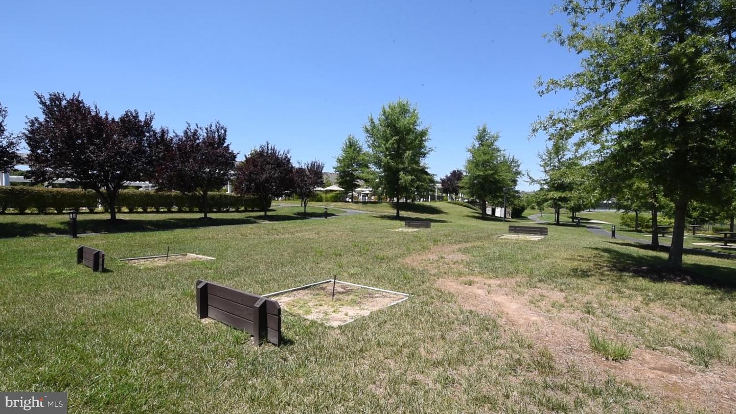 4079 GREAT HARVEST CT, DUMFRIES, Virginia 22025, 3 Bedrooms Bedrooms, ,2 BathroomsBathrooms,Residential,For sale,4079 GREAT HARVEST CT,VAPW2113186 MLS # VAPW2113186