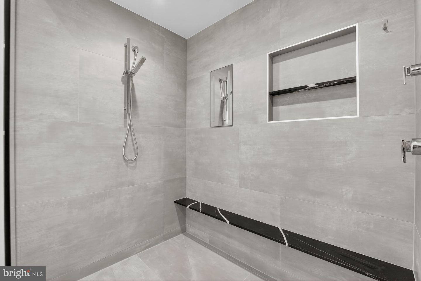 132 JEFFERSON HUNDRED, WILLIAMSBURG, Virginia 23185, 4 Bedrooms Bedrooms, 12 Rooms Rooms,2 BathroomsBathrooms,Residential,For sale,132 JEFFERSON HUNDRED,VAJC2000600 MLS # VAJC2000600