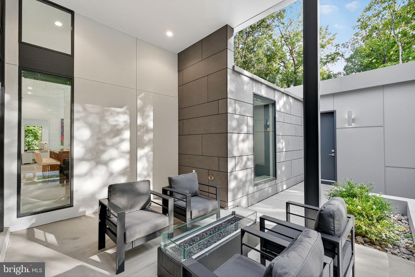 132 JEFFERSON HUNDRED, WILLIAMSBURG, Virginia 23185, 4 Bedrooms Bedrooms, 12 Rooms Rooms,2 BathroomsBathrooms,Residential,For sale,132 JEFFERSON HUNDRED,VAJC2000600 MLS # VAJC2000600