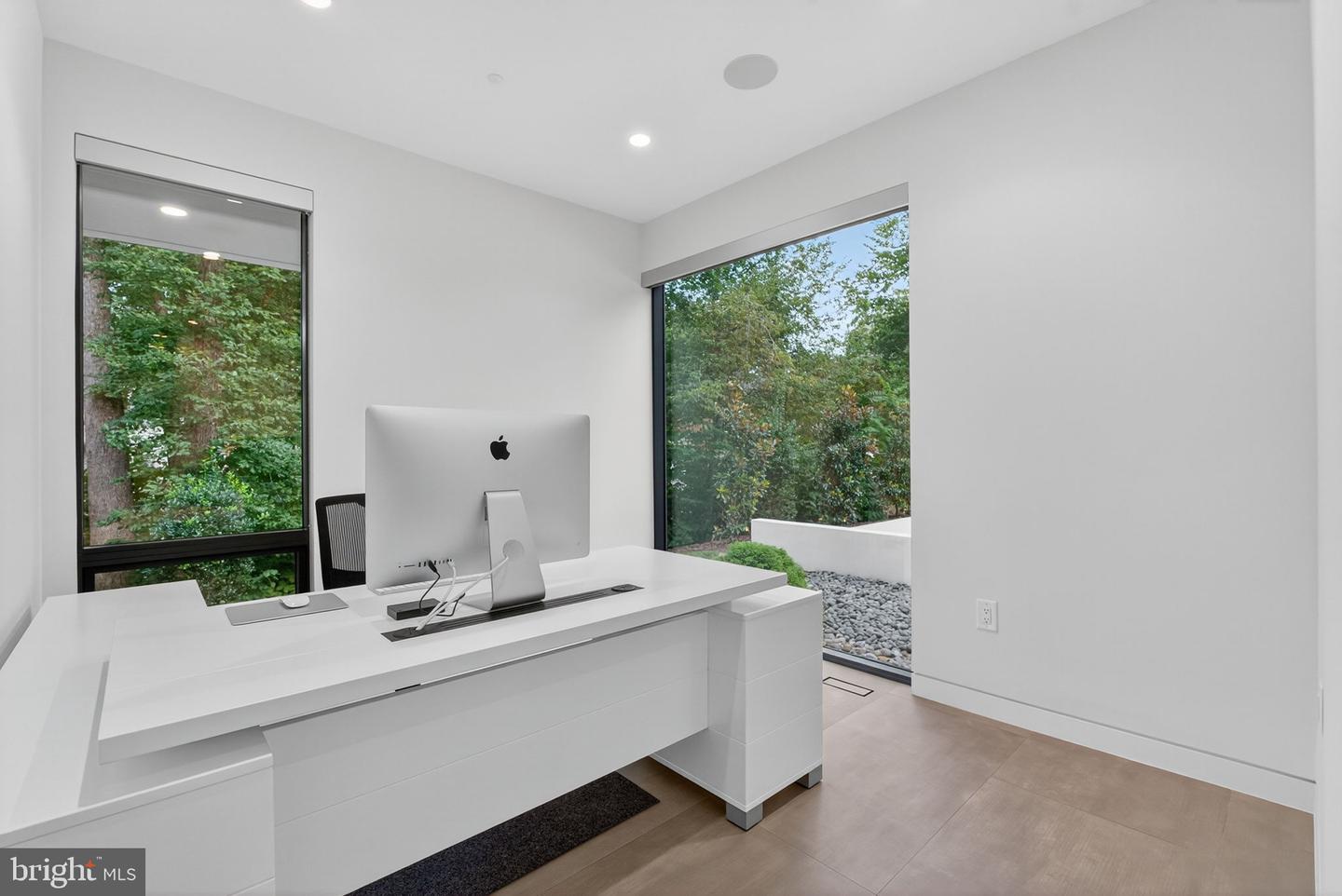 132 JEFFERSON HUNDRED, WILLIAMSBURG, Virginia 23185, 4 Bedrooms Bedrooms, 12 Rooms Rooms,2 BathroomsBathrooms,Residential,For sale,132 JEFFERSON HUNDRED,VAJC2000600 MLS # VAJC2000600