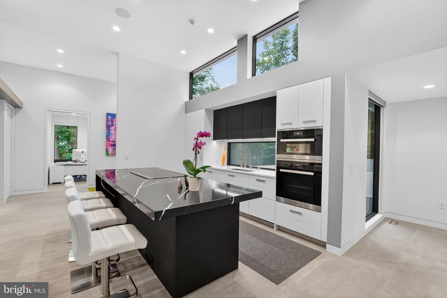 132 JEFFERSON HUNDRED, WILLIAMSBURG, Virginia 23185, 4 Bedrooms Bedrooms, 12 Rooms Rooms,2 BathroomsBathrooms,Residential,For sale,132 JEFFERSON HUNDRED,VAJC2000600 MLS # VAJC2000600