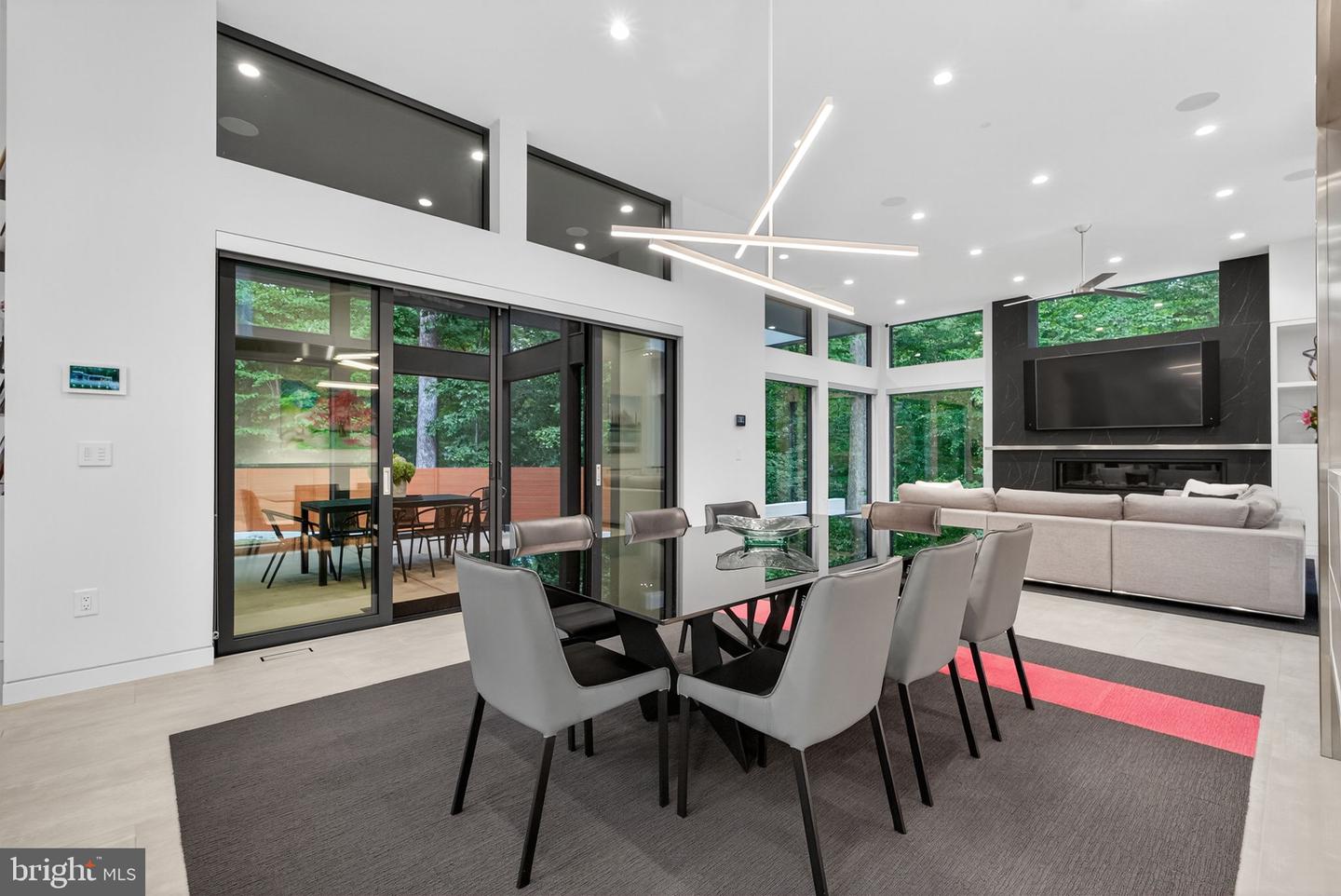 132 JEFFERSON HUNDRED, WILLIAMSBURG, Virginia 23185, 4 Bedrooms Bedrooms, 12 Rooms Rooms,2 BathroomsBathrooms,Residential,For sale,132 JEFFERSON HUNDRED,VAJC2000600 MLS # VAJC2000600