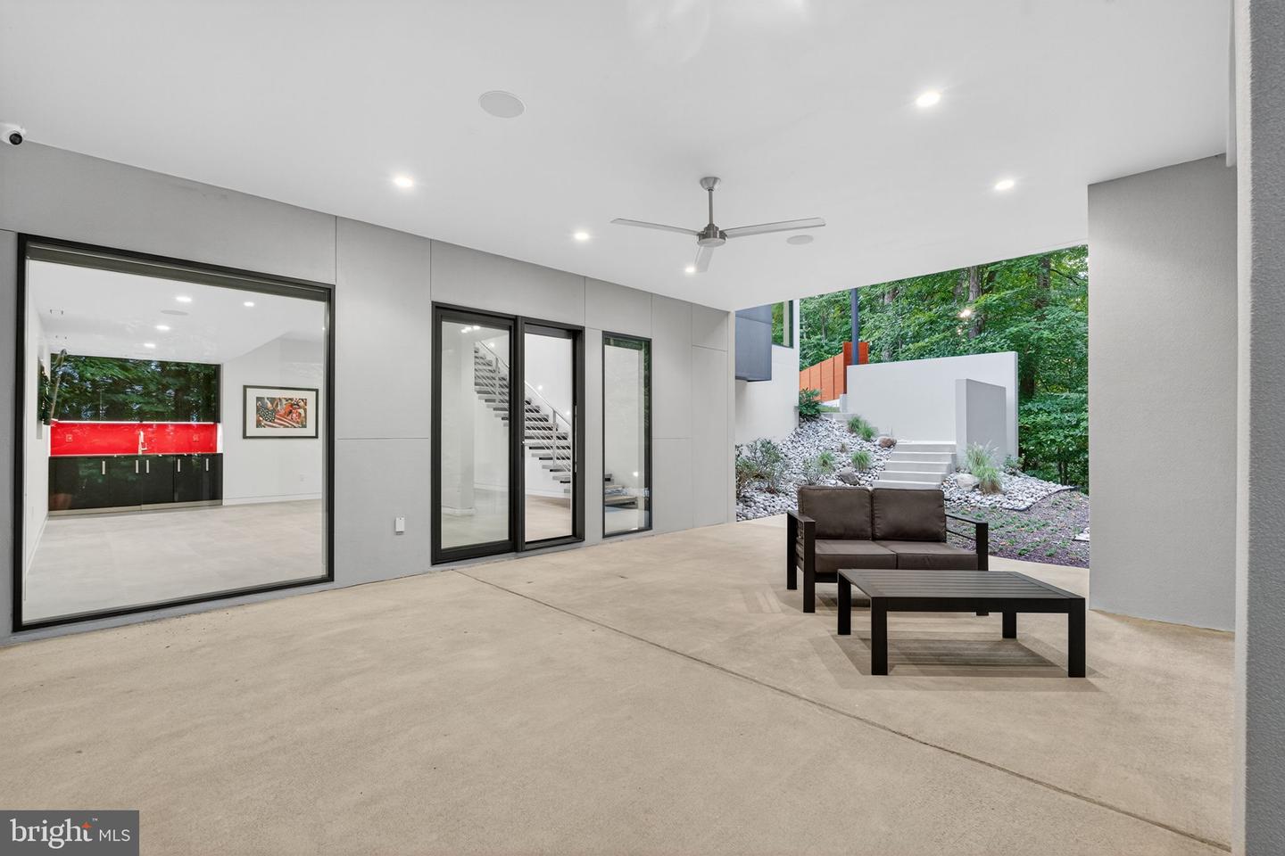 132 JEFFERSON HUNDRED, WILLIAMSBURG, Virginia 23185, 4 Bedrooms Bedrooms, 12 Rooms Rooms,2 BathroomsBathrooms,Residential,For sale,132 JEFFERSON HUNDRED,VAJC2000600 MLS # VAJC2000600