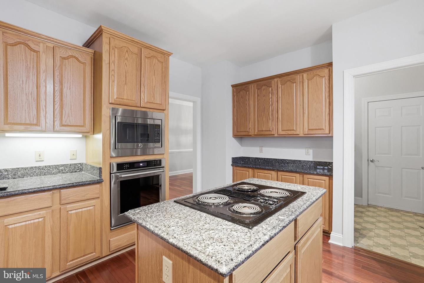 6909 TOWER OF LONDON DR, FREDERICKSBURG, Virginia 22407, 3 Bedrooms Bedrooms, ,2 BathroomsBathrooms,Residential,For sale,6909 TOWER OF LONDON DR,VASP2039550 MLS # VASP2039550 6909 TOWER OF LONDON DR, FREDERICKSBURG, Virginia 22407, 3 Bedrooms Bedrooms, ,2 BathroomsBathrooms,Residential,For sale,6909 TOWER OF LONDON DR,VASP2039550 MLS # VASP2039550