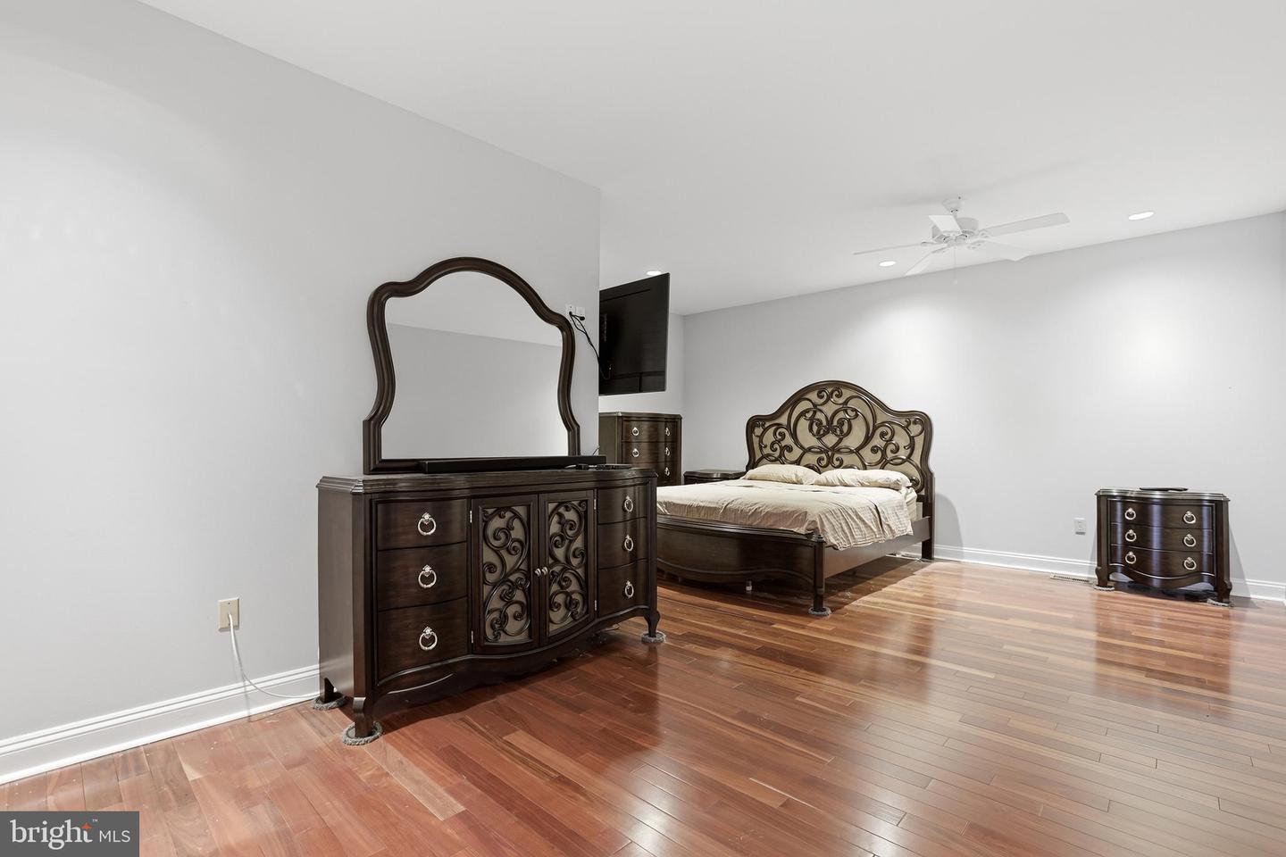 6909 TOWER OF LONDON DR, FREDERICKSBURG, Virginia 22407, 3 Bedrooms Bedrooms, ,2 BathroomsBathrooms,Residential,For sale,6909 TOWER OF LONDON DR,VASP2039550 MLS # VASP2039550 6909 TOWER OF LONDON DR, FREDERICKSBURG, Virginia 22407, 3 Bedrooms Bedrooms, ,2 BathroomsBathrooms,Residential,For sale,6909 TOWER OF LONDON DR,VASP2039550 MLS # VASP2039550