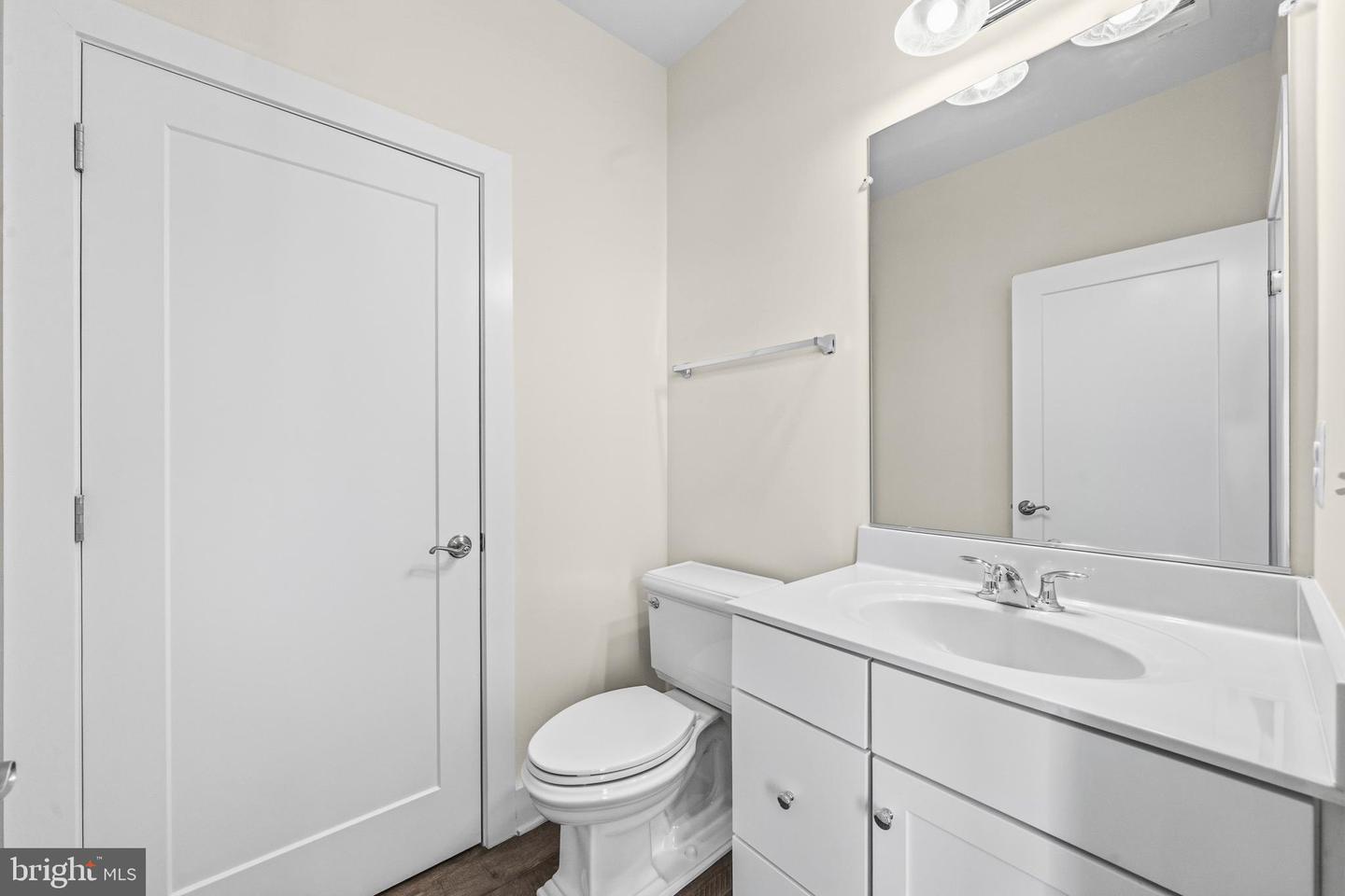 44740 ROOSEVELT SQ, ASHBURN, Virginia 20147, 3 Bedrooms Bedrooms, ,2 BathroomsBathrooms,Residential,For sale,44740 ROOSEVELT SQ,VALO2116804 MLS # VALO2116804