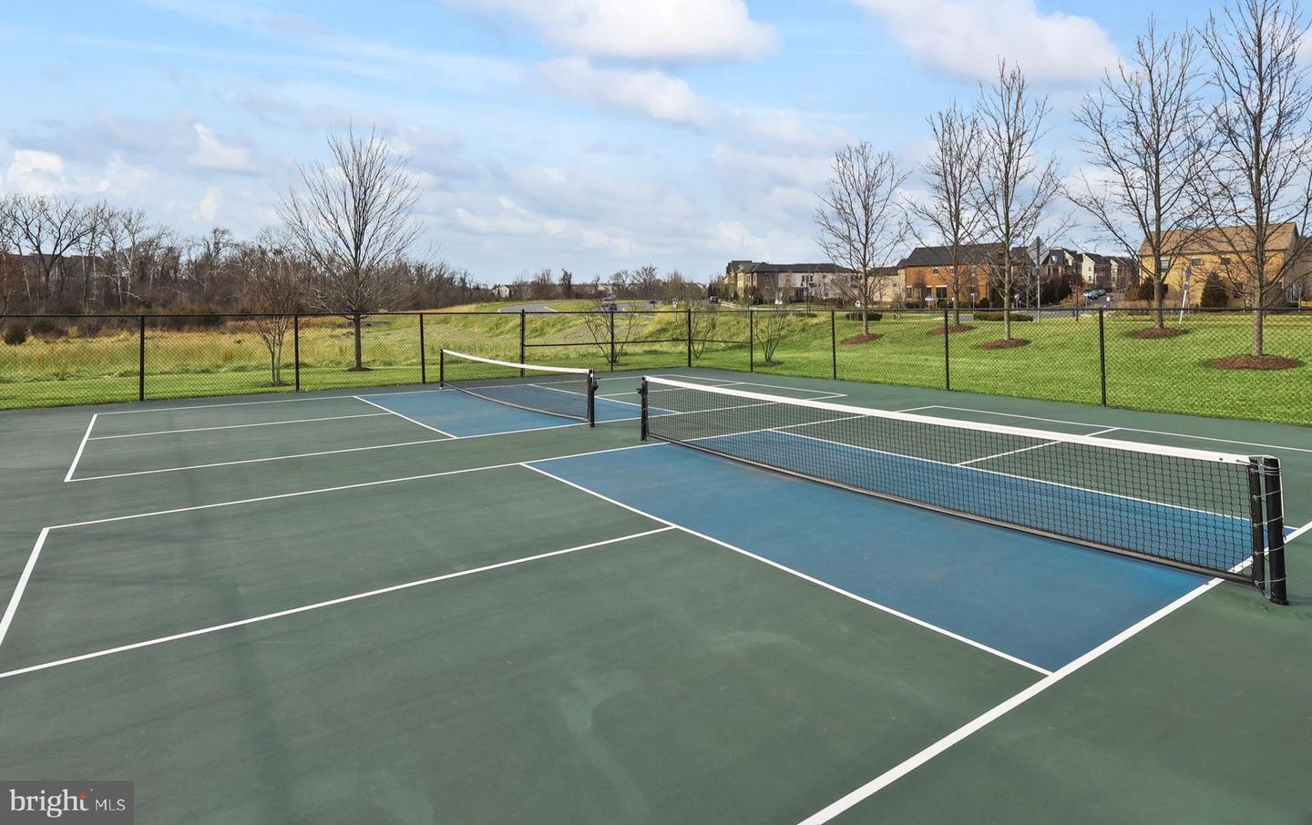 44740 ROOSEVELT SQ, ASHBURN, Virginia 20147, 3 Bedrooms Bedrooms, ,2 BathroomsBathrooms,Residential,For sale,44740 ROOSEVELT SQ,VALO2116804 MLS # VALO2116804