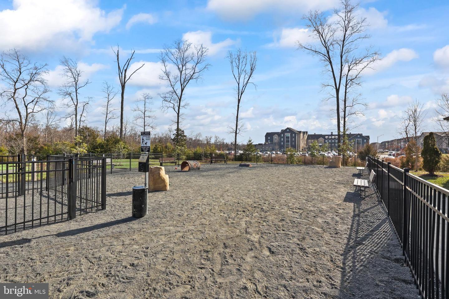 44740 ROOSEVELT SQ, ASHBURN, Virginia 20147, 3 Bedrooms Bedrooms, ,2 BathroomsBathrooms,Residential,For sale,44740 ROOSEVELT SQ,VALO2116804 MLS # VALO2116804