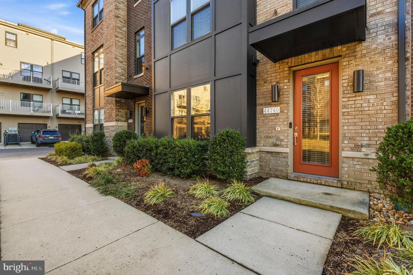 44740 ROOSEVELT SQ, ASHBURN, Virginia 20147, 3 Bedrooms Bedrooms, ,2 BathroomsBathrooms,Residential,For sale,44740 ROOSEVELT SQ,VALO2116804 MLS # VALO2116804