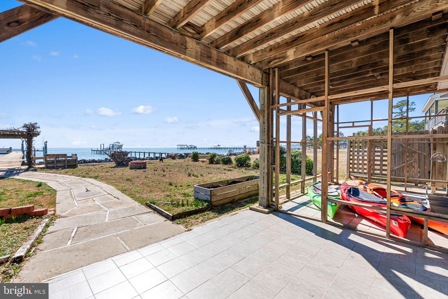 1992 CROSS RD, HAYES, Virginia 23072, 3 Bedrooms Bedrooms, 7 Rooms Rooms,2 BathroomsBathrooms,Residential,For sale,1992 CROSS RD,VAGV2000186 MLS # VAGV2000186 1992 CROSS RD, HAYES, Virginia 23072, 3 Bedrooms Bedrooms, 7 Rooms Rooms,2 BathroomsBathrooms,Residential,For sale,1992 CROSS RD,VAGV2000186 MLS # VAGV2000186