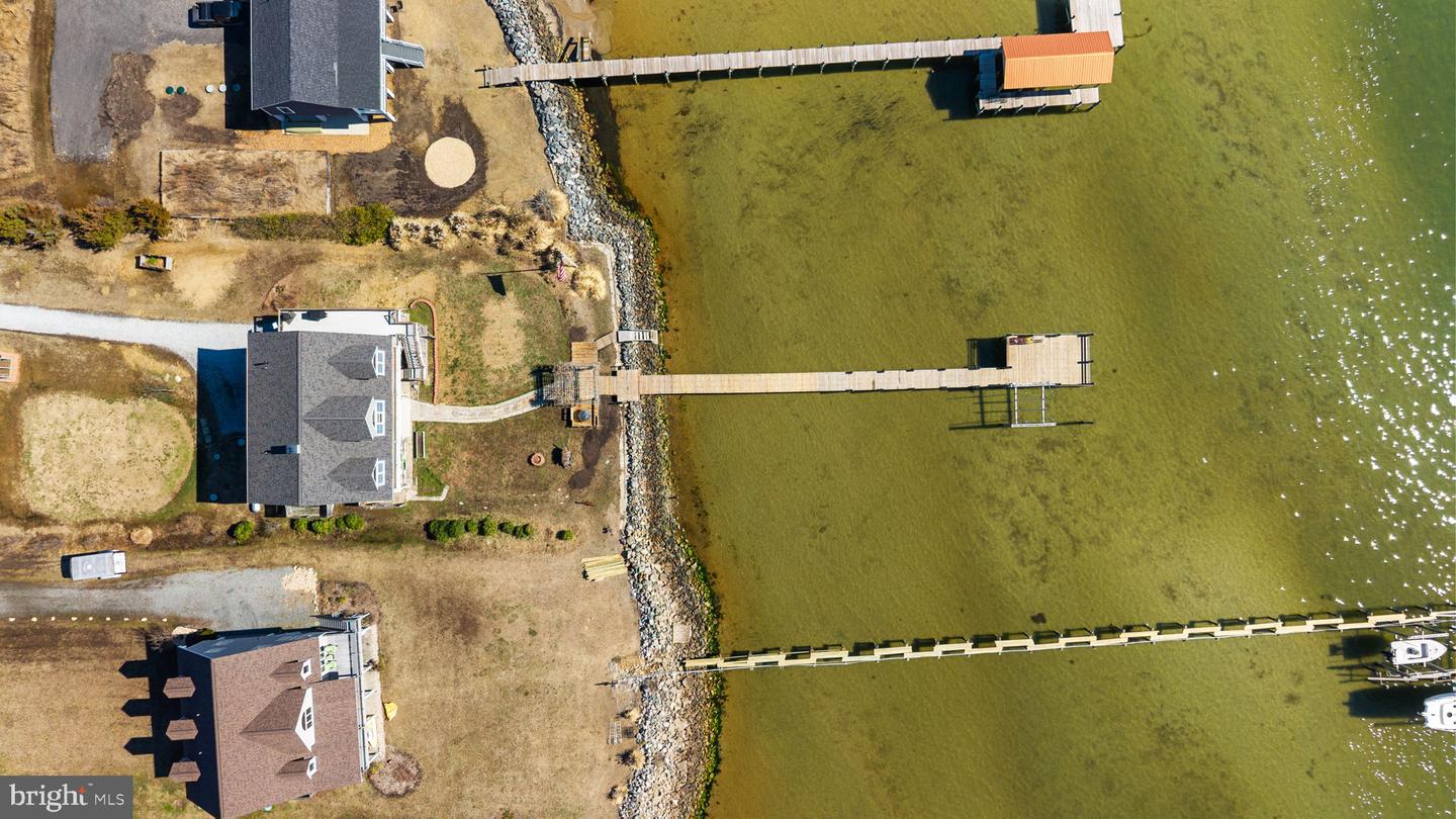 1992 CROSS RD, HAYES, Virginia 23072, 3 Bedrooms Bedrooms, 7 Rooms Rooms,2 BathroomsBathrooms,Residential,For sale,1992 CROSS RD,VAGV2000186 MLS # VAGV2000186 1992 CROSS RD, HAYES, Virginia 23072, 3 Bedrooms Bedrooms, 7 Rooms Rooms,2 BathroomsBathrooms,Residential,For sale,1992 CROSS RD,VAGV2000186 MLS # VAGV2000186