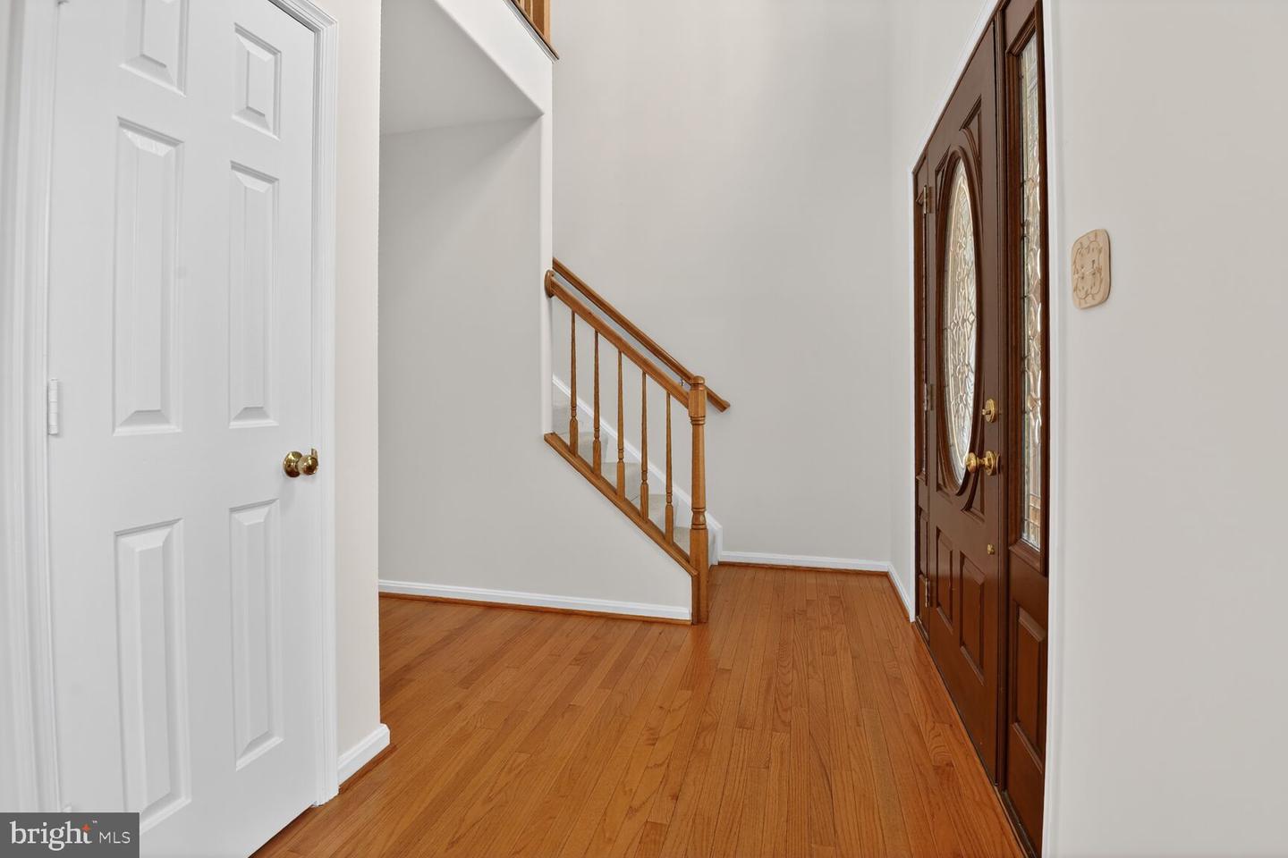 13019 MERGANSER LN, WOODBRIDGE, Virginia 22192, 5 Bedrooms Bedrooms, ,3 BathroomsBathrooms,Residential,For sale,13019 MERGANSER LN,VAPW2113448 MLS # VAPW2113448 13019 MERGANSER LN, WOODBRIDGE, Virginia 22192, 5 Bedrooms Bedrooms, ,3 BathroomsBathrooms,Residential,For sale,13019 MERGANSER LN,VAPW2113448 MLS # VAPW2113448