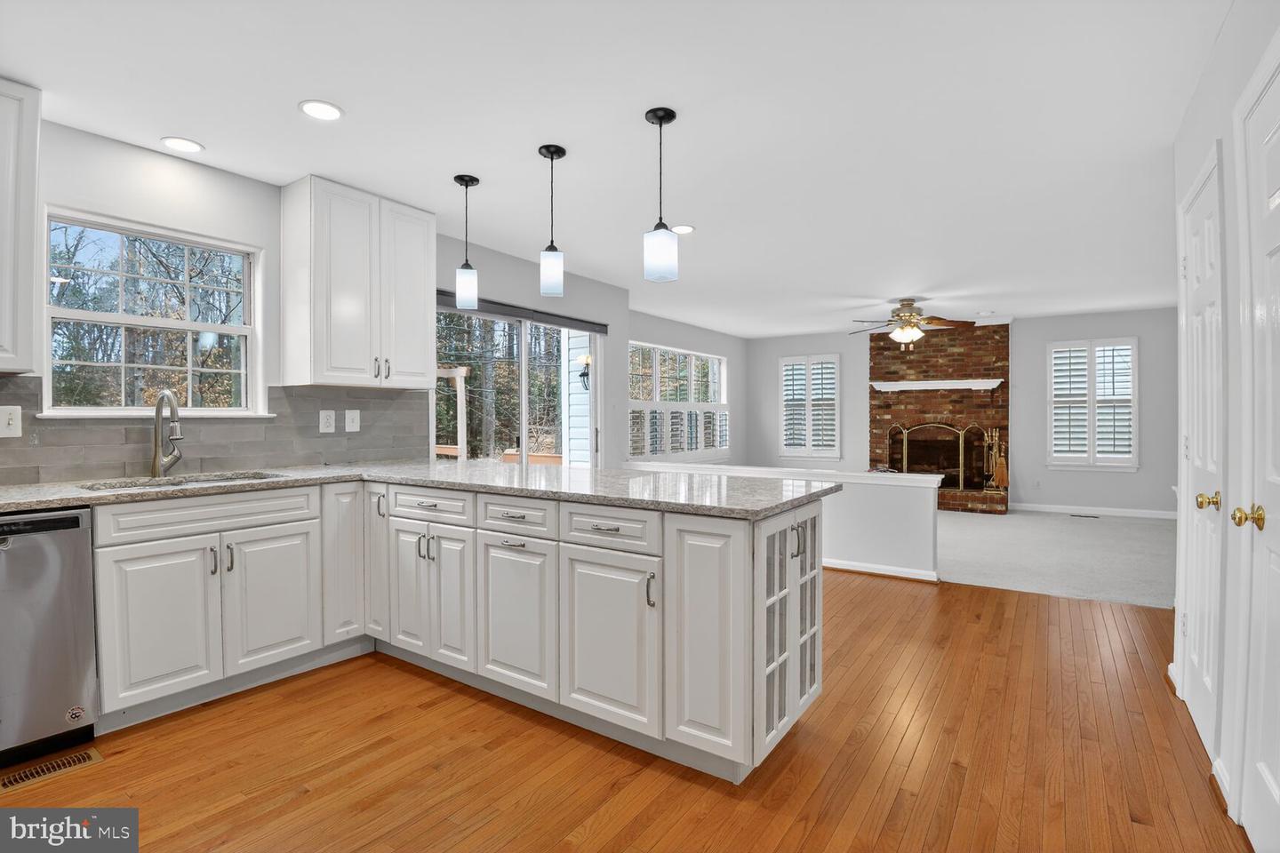 13019 MERGANSER LN, WOODBRIDGE, Virginia 22192, 5 Bedrooms Bedrooms, ,3 BathroomsBathrooms,Residential,For sale,13019 MERGANSER LN,VAPW2113448 MLS # VAPW2113448 13019 MERGANSER LN, WOODBRIDGE, Virginia 22192, 5 Bedrooms Bedrooms, ,3 BathroomsBathrooms,Residential,For sale,13019 MERGANSER LN,VAPW2113448 MLS # VAPW2113448