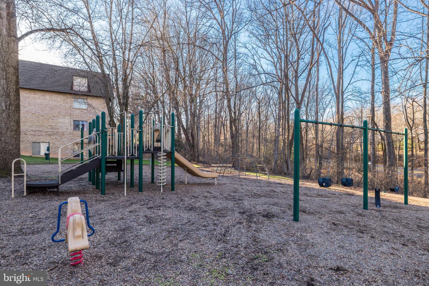 11604 VANTAGE HILL RD #12B, RESTON, Virginia 20190, 2 Bedrooms Bedrooms, ,1 BathroomBathrooms,Residential,For sale,11604 VANTAGE HILL RD #12B,VAFX2293218 MLS # VAFX2293218