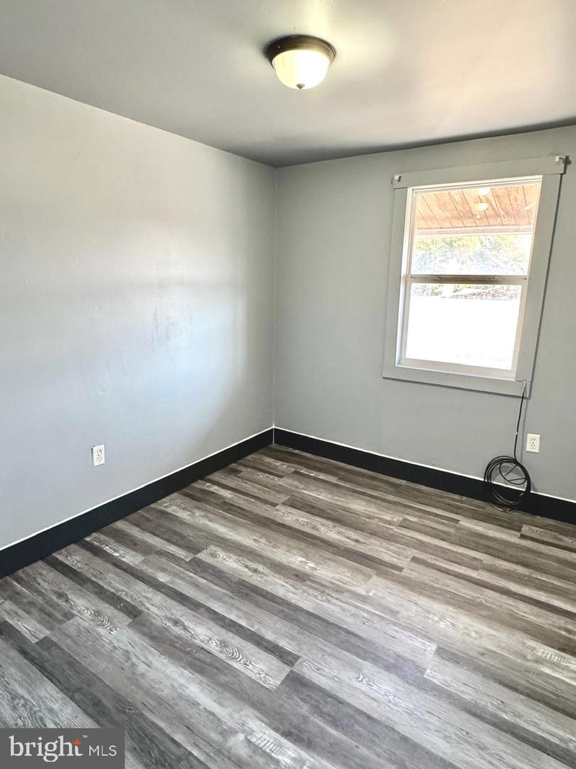 130 WHITE OAK RD, WHITE POST, Virginia 22663, 4 Bedrooms Bedrooms, ,2 BathroomsBathrooms,Residential,For sale,130 WHITE OAK RD,VAFV2039846 MLS # VAFV2039846