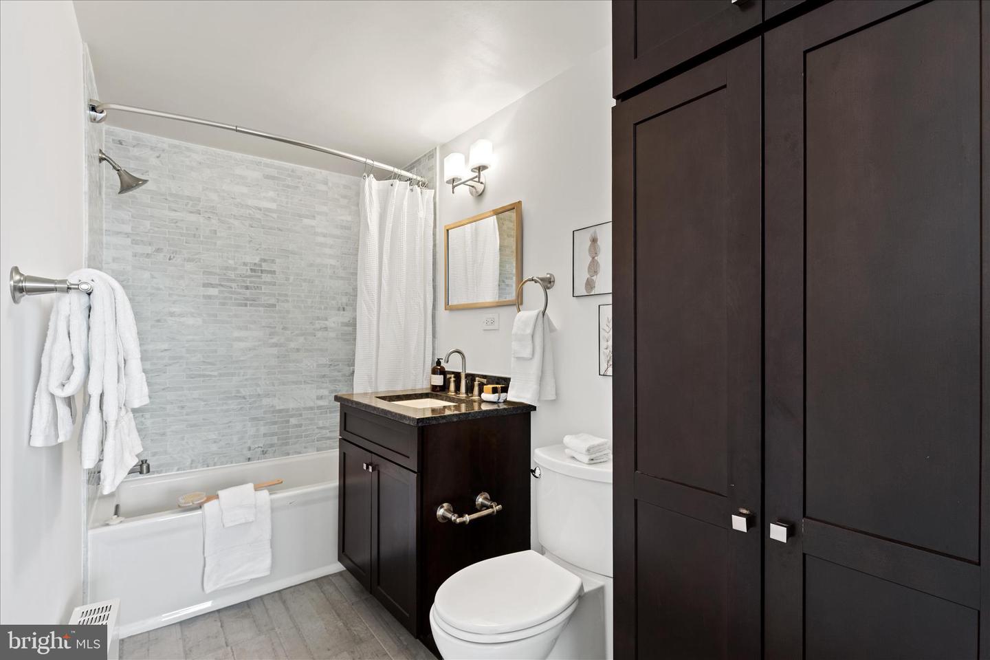 3900 WATSON PL NW #A- 8FG, WASHINGTON, District Of Columbia 20016, 2 Bedrooms Bedrooms, ,3 BathroomsBathrooms,Residential,For sale,3900 WATSON PL NW #A- 8FG,DCDC2248406 MLS # DCDC2248406