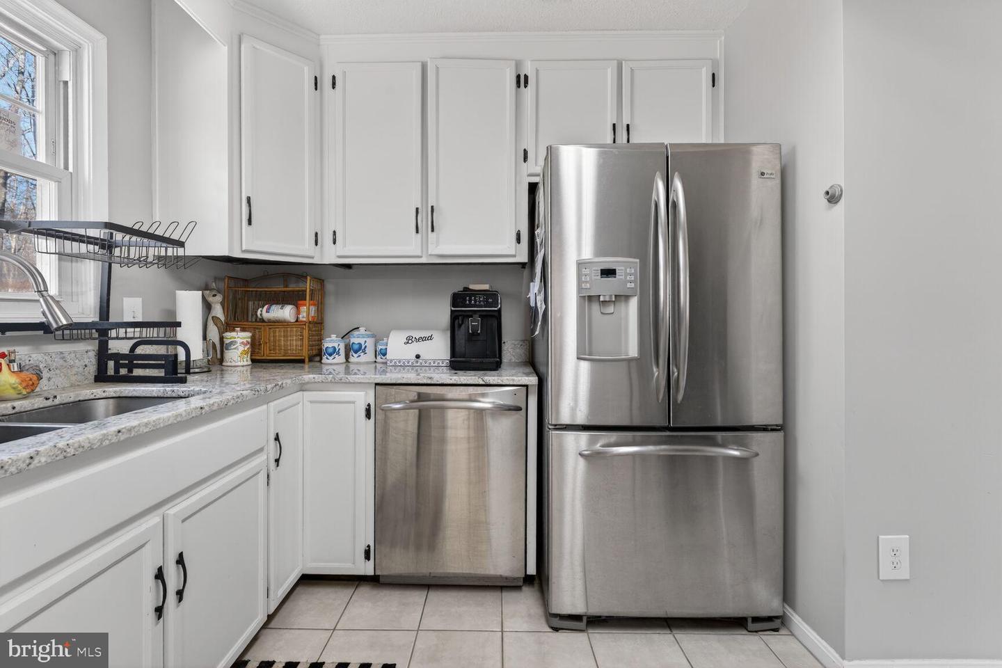 12000 FALLING DR, MANASSAS, Virginia 20112, 5 Bedrooms Bedrooms, 15 Rooms Rooms,2 BathroomsBathrooms,Residential,For sale,12000 FALLING DR,VAPW2113574 MLS # VAPW2113574