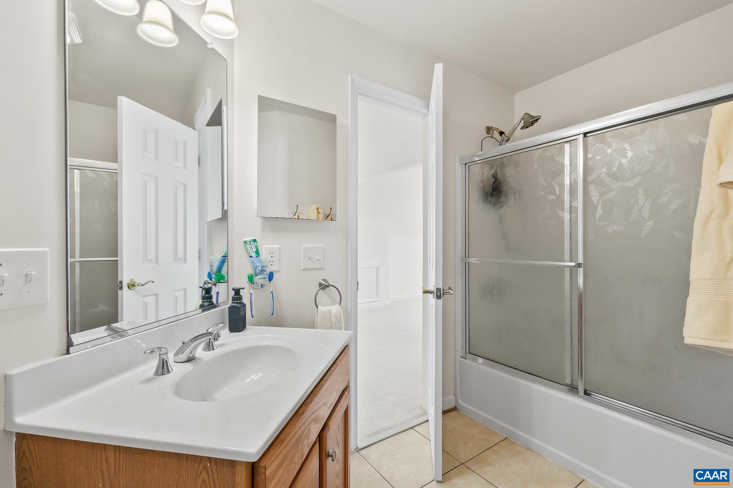 1915 VIA FLORENCE, CHARLOTTESVILLE, Virginia 22911, 5 Bedrooms Bedrooms, ,3 BathroomsBathrooms,Residential,For sale,1915 VIA FLORENCE,673833 MLS # 673833 1915 VIA FLORENCE, CHARLOTTESVILLE, Virginia 22911, 5 Bedrooms Bedrooms, ,3 BathroomsBathrooms,Residential,For sale,1915 VIA FLORENCE,673833 MLS # 673833