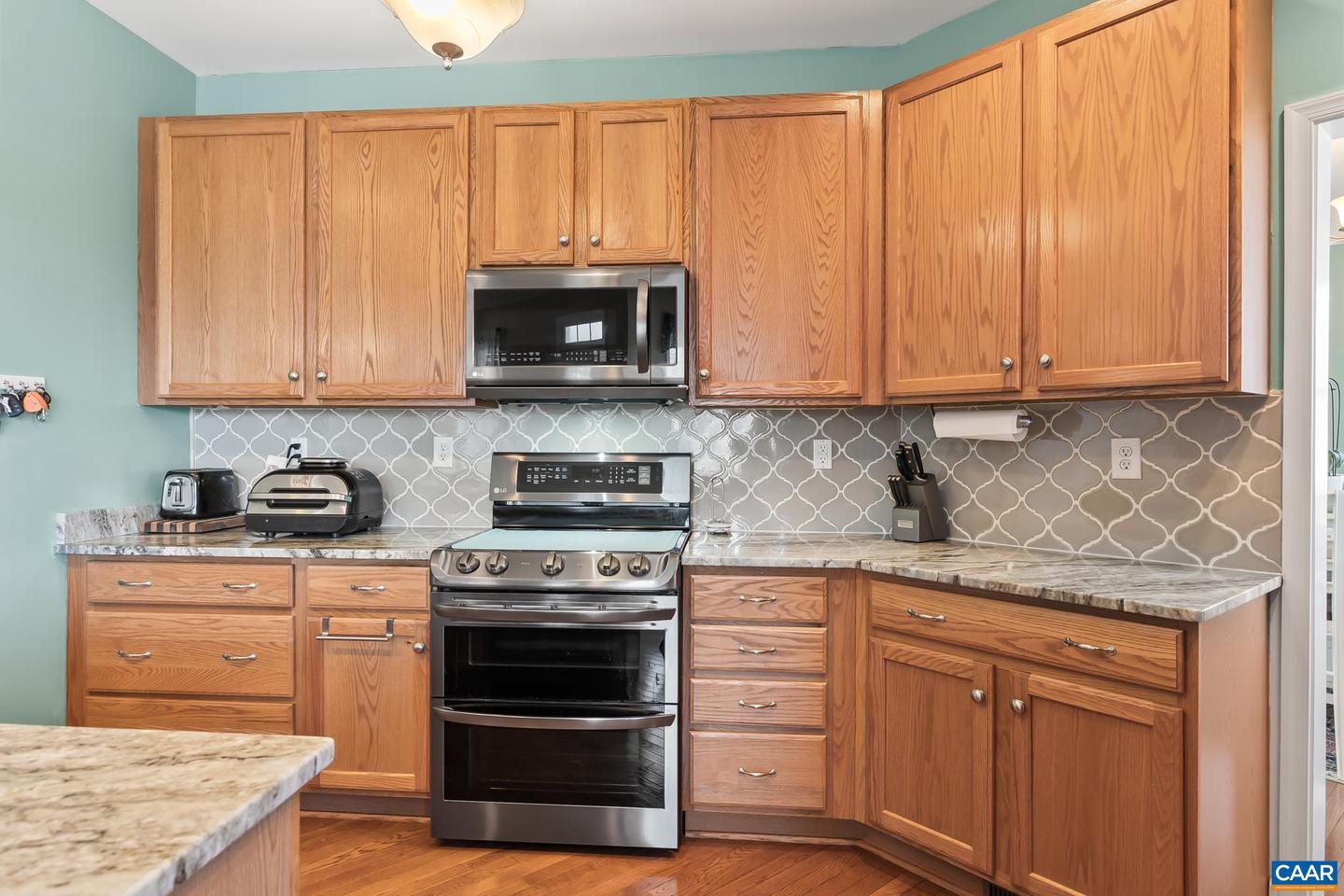 1915 VIA FLORENCE, CHARLOTTESVILLE, Virginia 22911, 5 Bedrooms Bedrooms, ,3 BathroomsBathrooms,Residential,For sale,1915 VIA FLORENCE,673833 MLS # 673833 1915 VIA FLORENCE, CHARLOTTESVILLE, Virginia 22911, 5 Bedrooms Bedrooms, ,3 BathroomsBathrooms,Residential,For sale,1915 VIA FLORENCE,673833 MLS # 673833