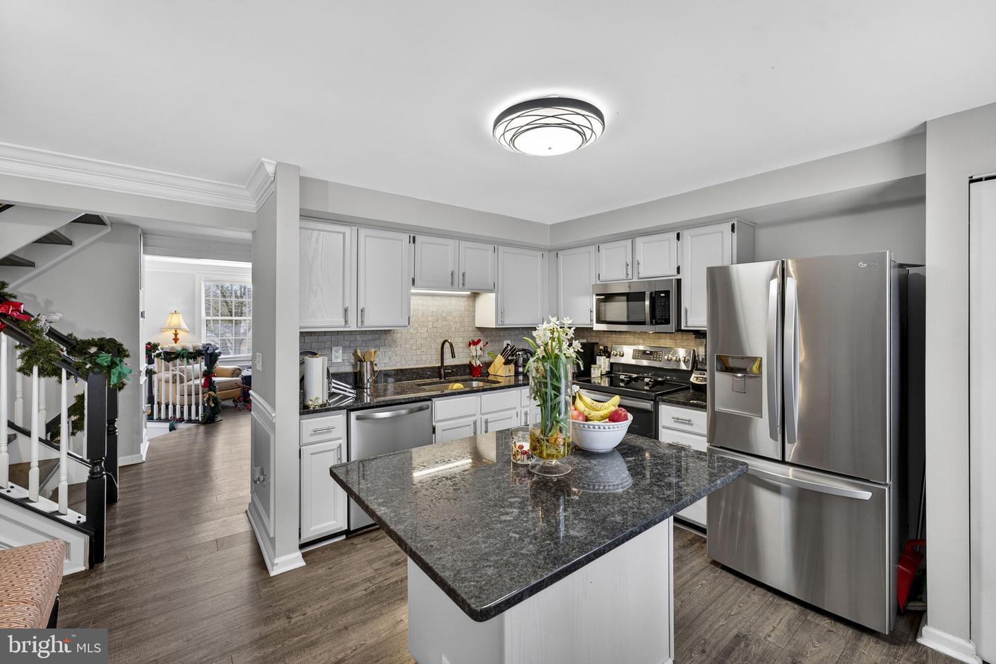 14632 WOODSPRING CT, CENTREVILLE, Virginia 20120, 3 Bedrooms Bedrooms, ,3 BathroomsBathrooms,Residential,For sale,14632 WOODSPRING CT,VAFX2293550 MLS # VAFX2293550