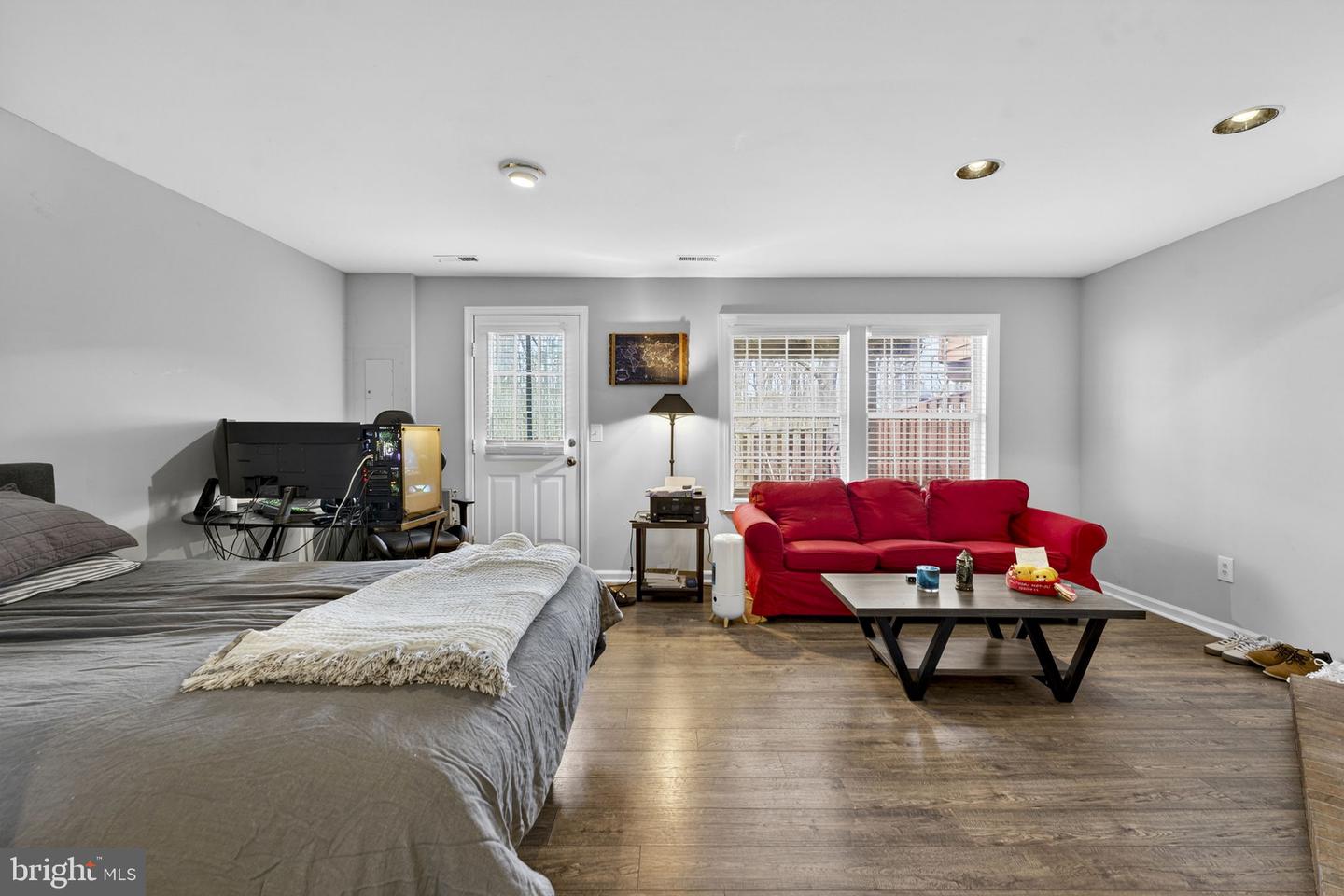 14632 WOODSPRING CT, CENTREVILLE, Virginia 20120, 3 Bedrooms Bedrooms, ,3 BathroomsBathrooms,Residential,For sale,14632 WOODSPRING CT,VAFX2293550 MLS # VAFX2293550