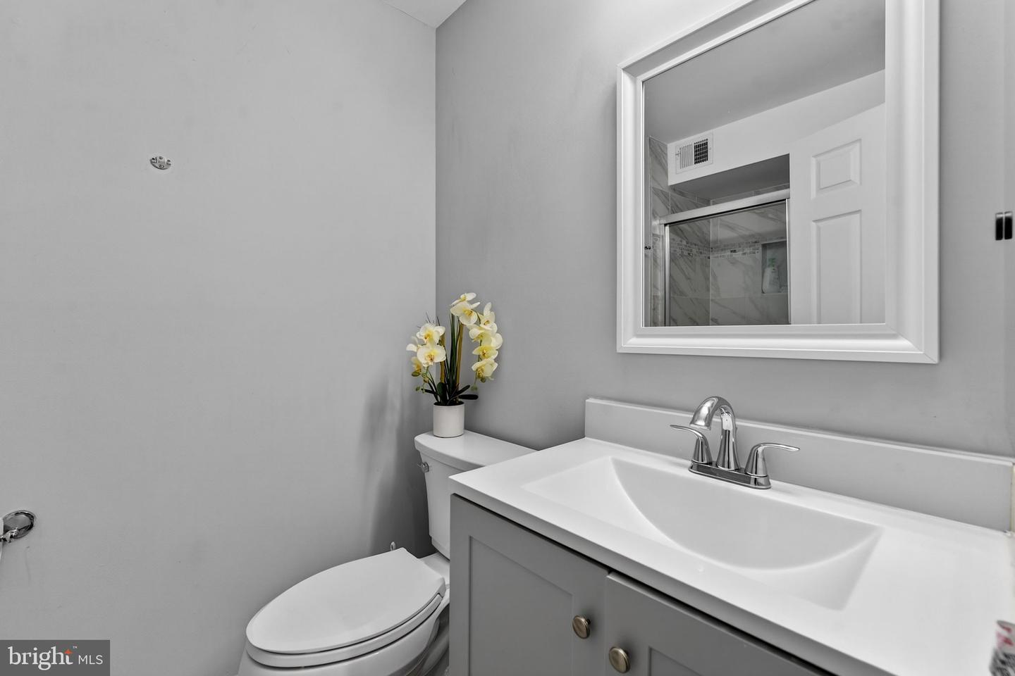 14632 WOODSPRING CT, CENTREVILLE, Virginia 20120, 3 Bedrooms Bedrooms, ,3 BathroomsBathrooms,Residential,For sale,14632 WOODSPRING CT,VAFX2293550 MLS # VAFX2293550