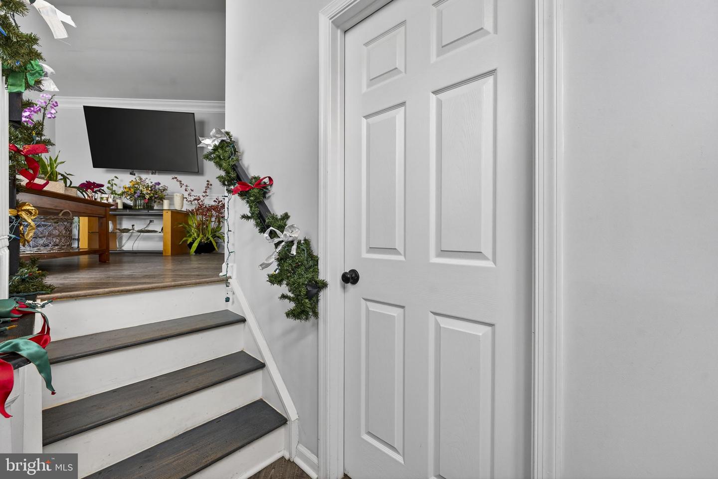 14632 WOODSPRING CT, CENTREVILLE, Virginia 20120, 3 Bedrooms Bedrooms, ,3 BathroomsBathrooms,Residential,For sale,14632 WOODSPRING CT,VAFX2293550 MLS # VAFX2293550