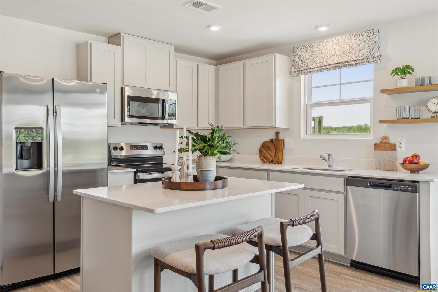 19 GRAYSON VILLAGE DR, BARBOURSVILLE, Virginia 22923, 3 Bedrooms Bedrooms, ,2 BathroomsBathrooms,Residential,For sale,19 GRAYSON VILLAGE DR,673836 MLS # 673836