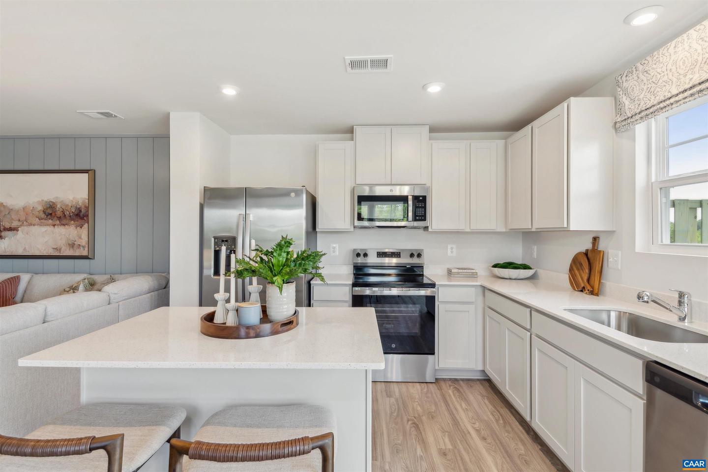 19 GRAYSON VILLAGE DR, BARBOURSVILLE, Virginia 22923, 3 Bedrooms Bedrooms, ,2 BathroomsBathrooms,Residential,For sale,19 GRAYSON VILLAGE DR,673836 MLS # 673836