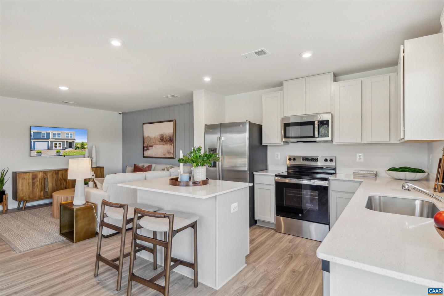 19 GRAYSON VILLAGE DR, BARBOURSVILLE, Virginia 22923, 3 Bedrooms Bedrooms, ,2 BathroomsBathrooms,Residential,For sale,19 GRAYSON VILLAGE DR,673836 MLS # 673836