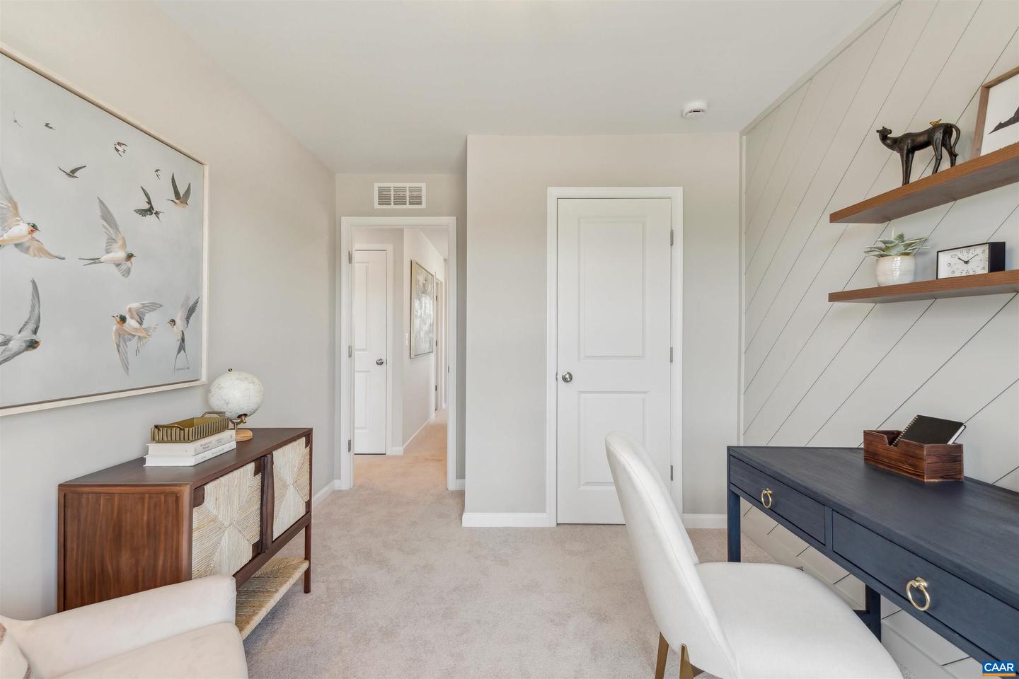 19 GRAYSON VILLAGE DR, BARBOURSVILLE, Virginia 22923, 3 Bedrooms Bedrooms, ,2 BathroomsBathrooms,Residential,For sale,19 GRAYSON VILLAGE DR,673836 MLS # 673836