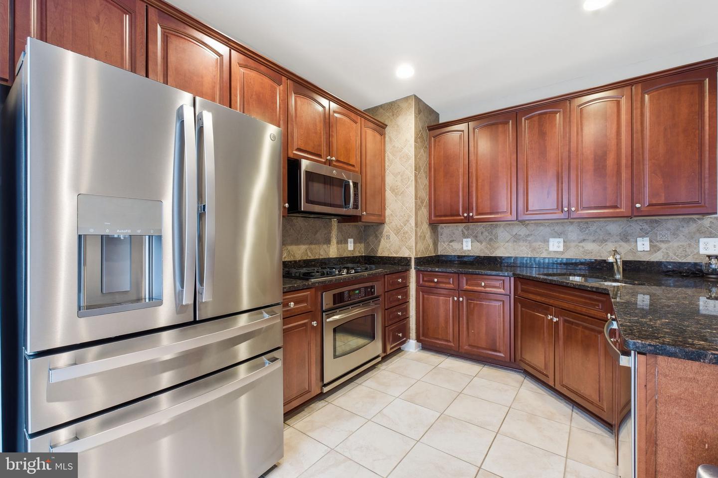 14671 CROSSFIELD WAY, WOODBRIDGE, Virginia 22191, 3 Bedrooms Bedrooms, ,2 BathroomsBathrooms,Residential,For sale,14671 CROSSFIELD WAY,VAPW2113586 MLS # VAPW2113586