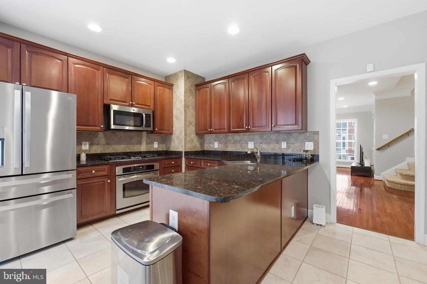 14671 CROSSFIELD WAY, WOODBRIDGE, Virginia 22191, 3 Bedrooms Bedrooms, ,2 BathroomsBathrooms,Residential,For sale,14671 CROSSFIELD WAY,VAPW2113586 MLS # VAPW2113586