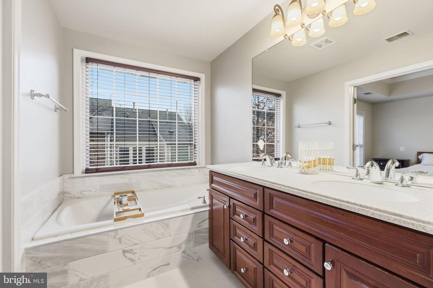 14671 CROSSFIELD WAY, WOODBRIDGE, Virginia 22191, 3 Bedrooms Bedrooms, ,2 BathroomsBathrooms,Residential,For sale,14671 CROSSFIELD WAY,VAPW2113586 MLS # VAPW2113586