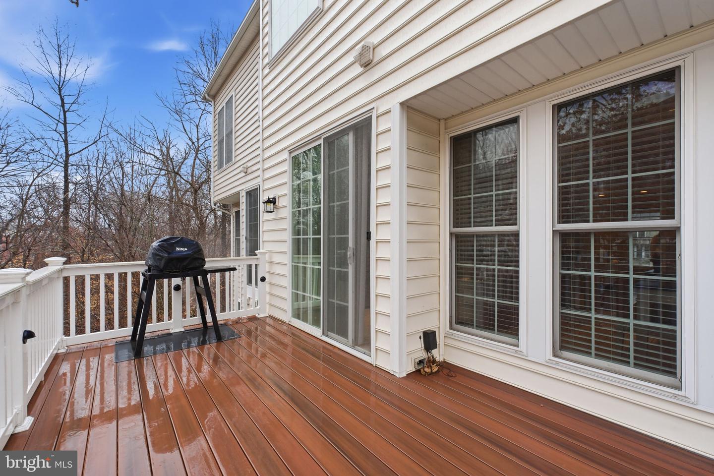 14671 CROSSFIELD WAY, WOODBRIDGE, Virginia 22191, 3 Bedrooms Bedrooms, ,2 BathroomsBathrooms,Residential,For sale,14671 CROSSFIELD WAY,VAPW2113586 MLS # VAPW2113586