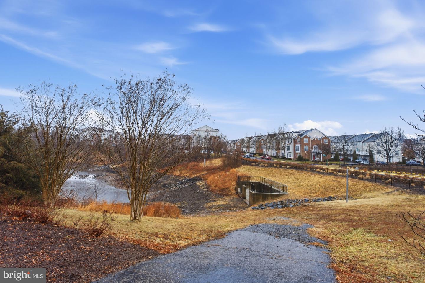 14671 CROSSFIELD WAY, WOODBRIDGE, Virginia 22191, 3 Bedrooms Bedrooms, ,2 BathroomsBathrooms,Residential,For sale,14671 CROSSFIELD WAY,VAPW2113586 MLS # VAPW2113586